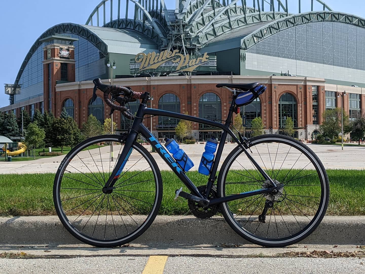 Two long rides this weekend. The summer flew by fast so I'm trying to catch some more rides while the weather cooperates.