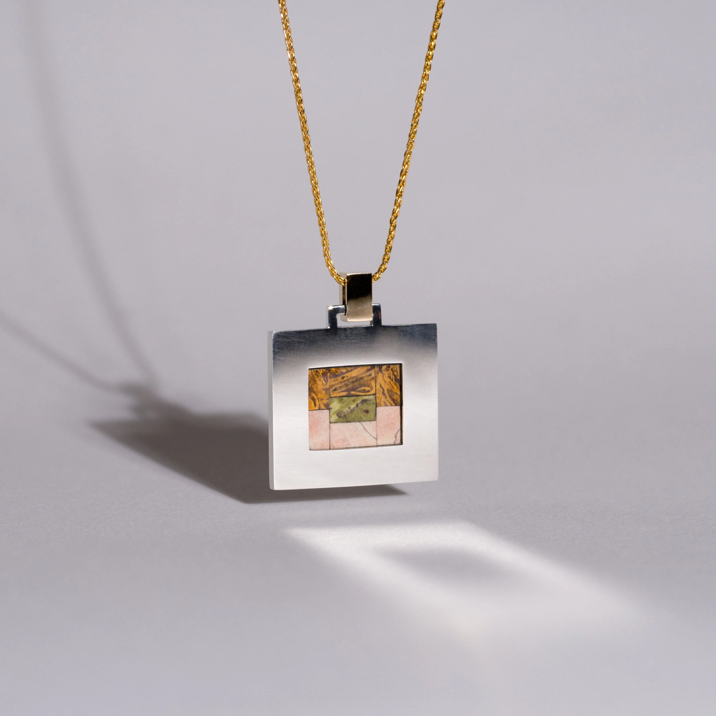 OJ3032-Mosaic-Necklace-No1_3.jpg