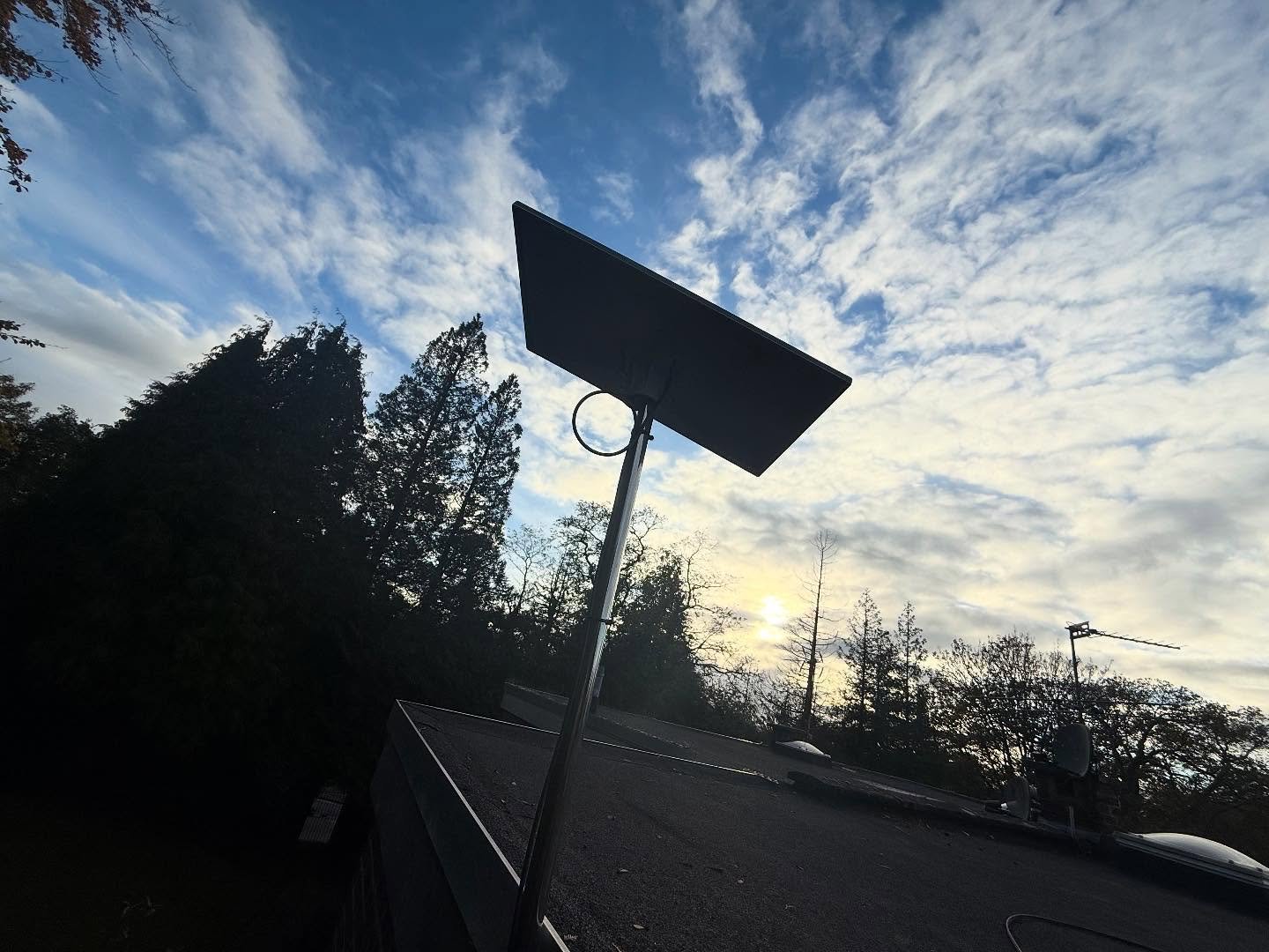 Crisp Autumn Day GEN3 install, with a very small home office under the stairs set-up. Maintaining space and connectivity through a hard wired Wi-Fi set-up.

Simple and effective networking 

#kentstarlinkinstallation 
#starlinkinstallernearme #kentst