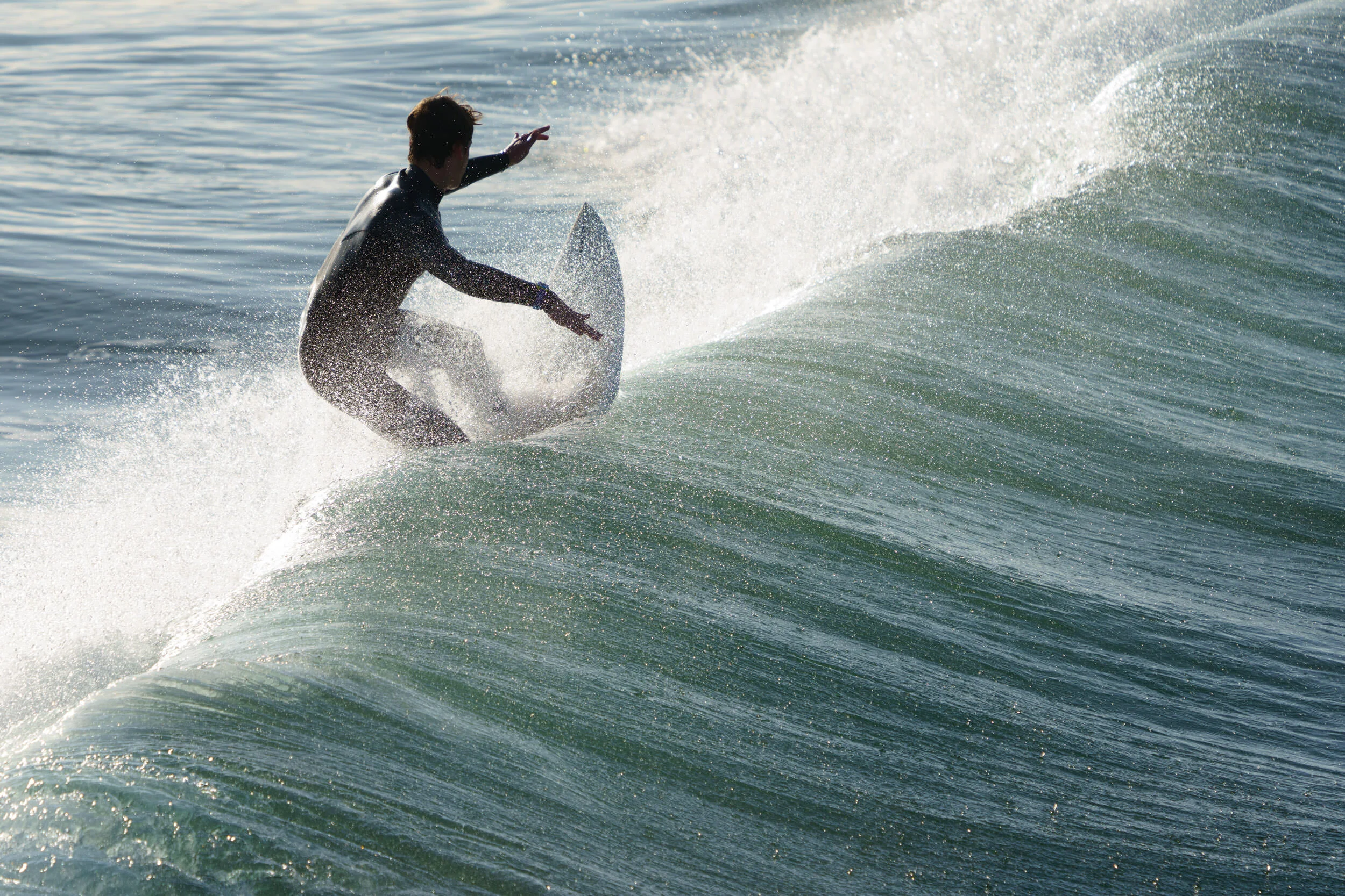jeff_woolley_surfing_14.jpg