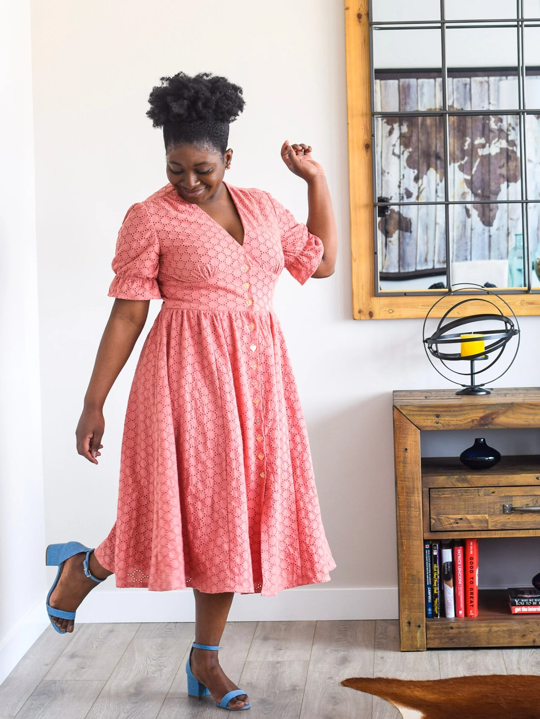 Spring Freshness with Cotton Eyelet Dress (M7974) — The Ravel Out