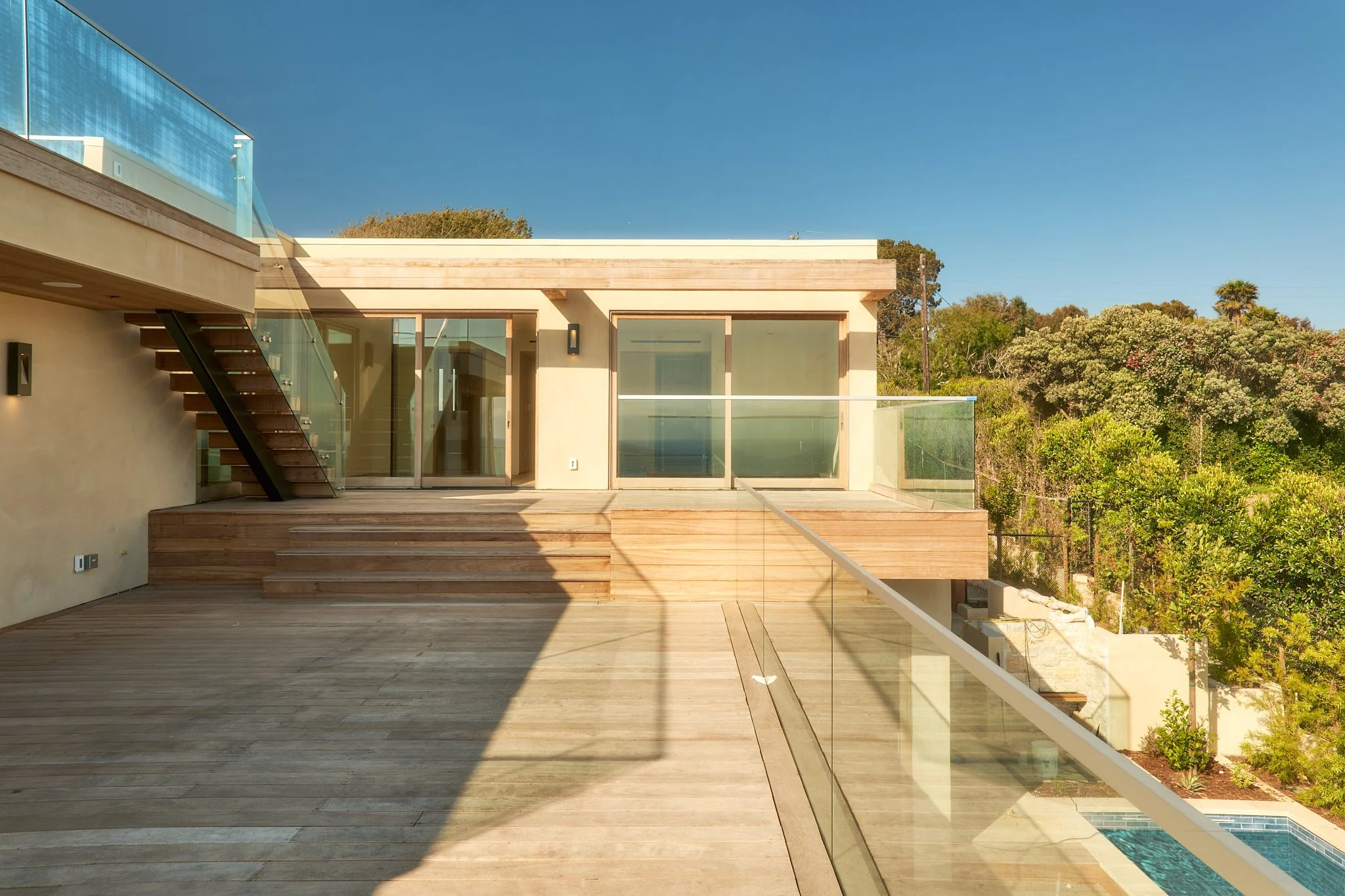 7307 Birdview Ave_Web_104.jpg