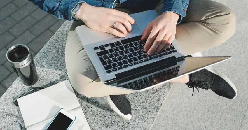 7 Things to Consider When Deciding Where to Intern