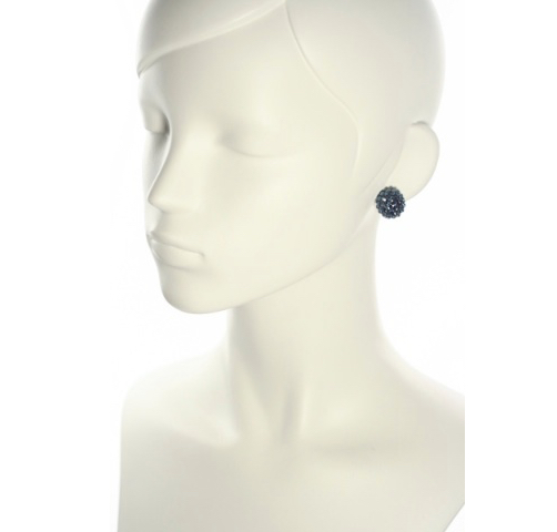 Boton Montana Button Earring-model.jpg