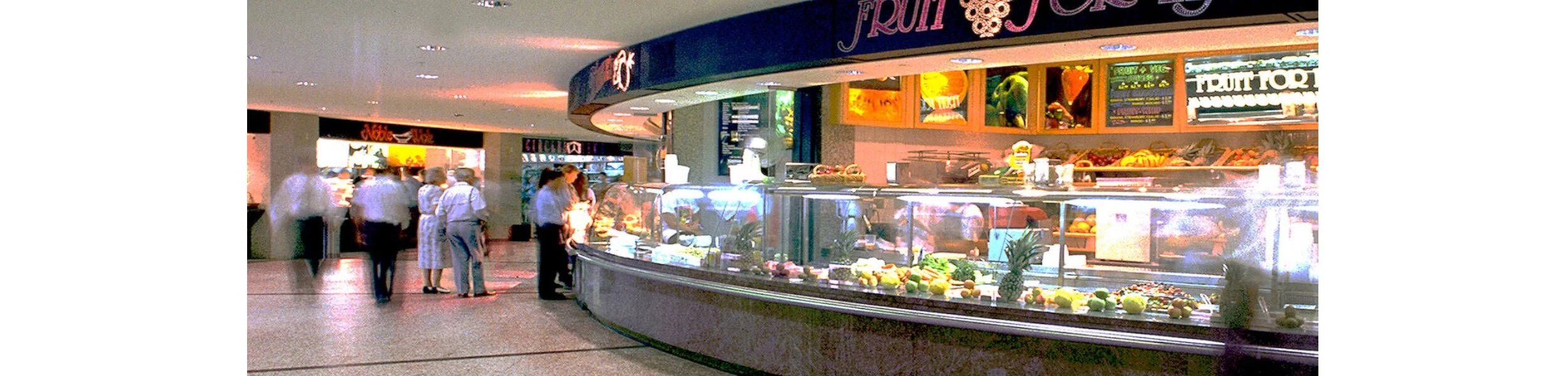 19. Aust Squ.jpg