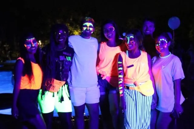 A NEON Night to Remember