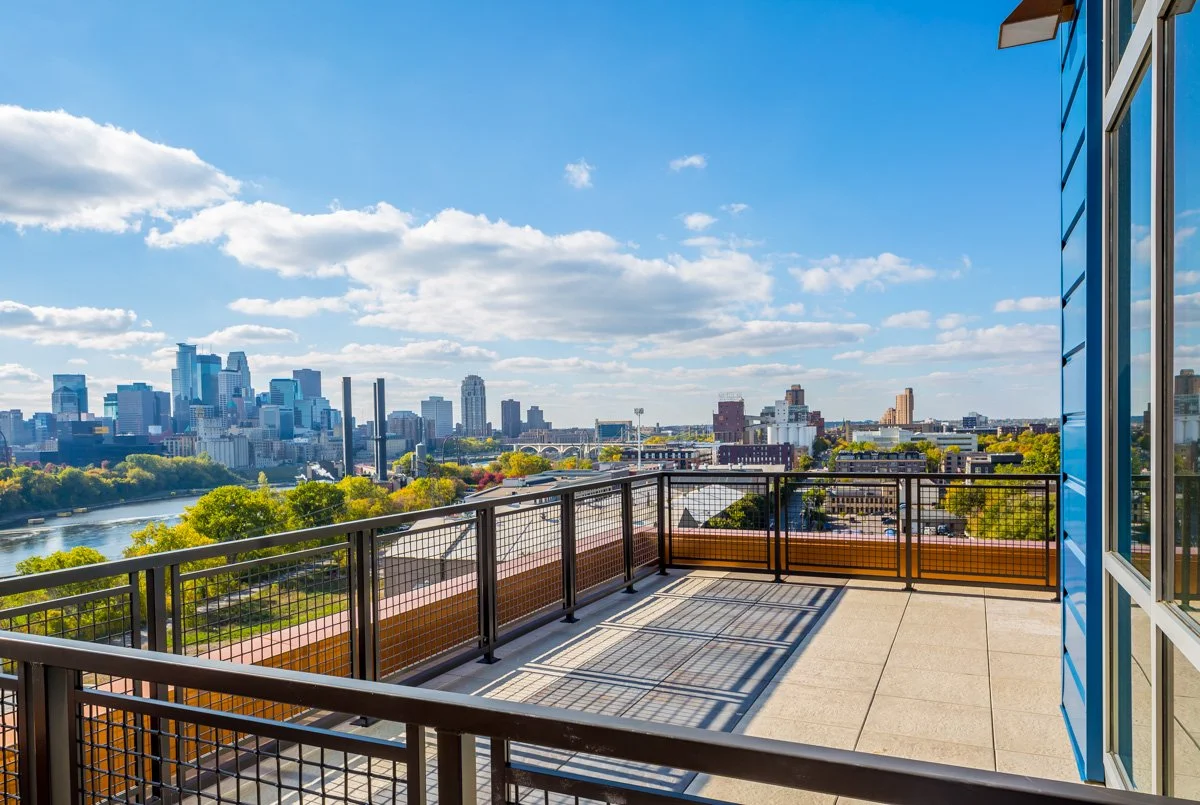 Clubhouse-Balcony-View-Bridges-Dinkytown-Apartments-Minneapolis.jpg
