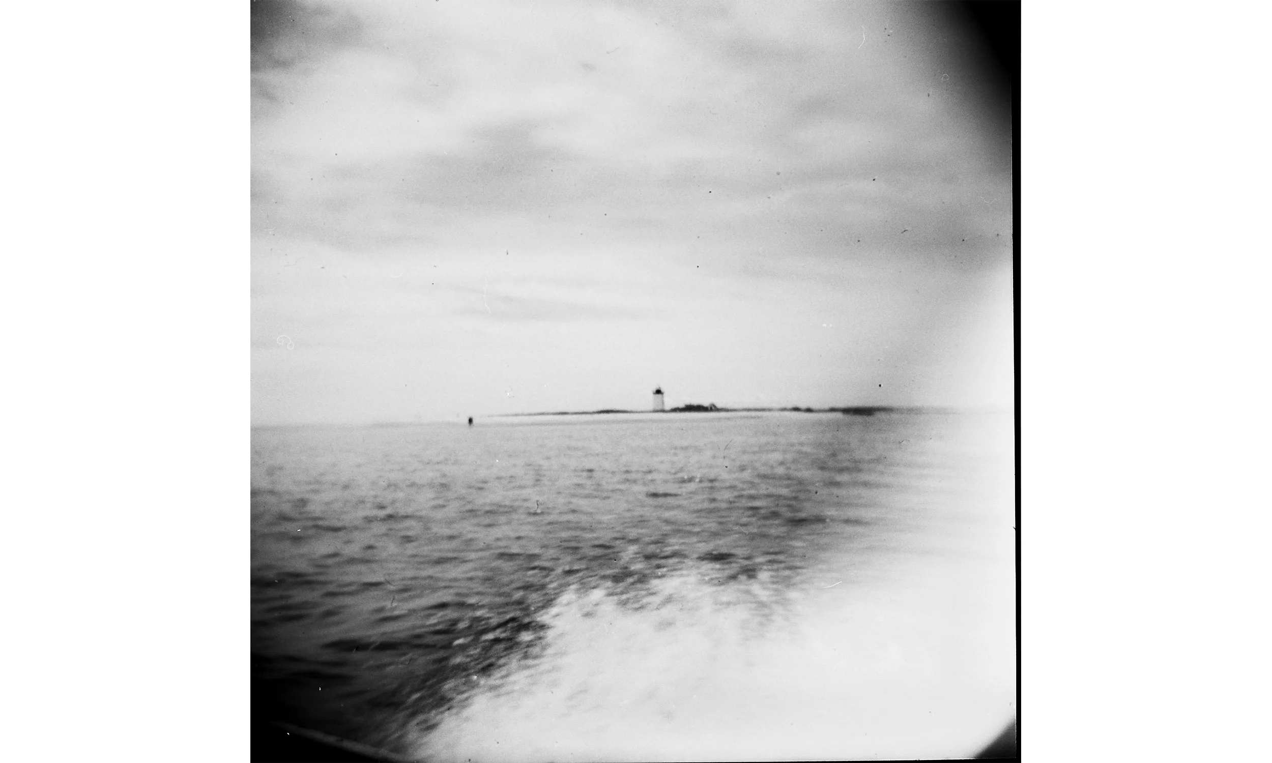 lighthouse-B&w.jpg