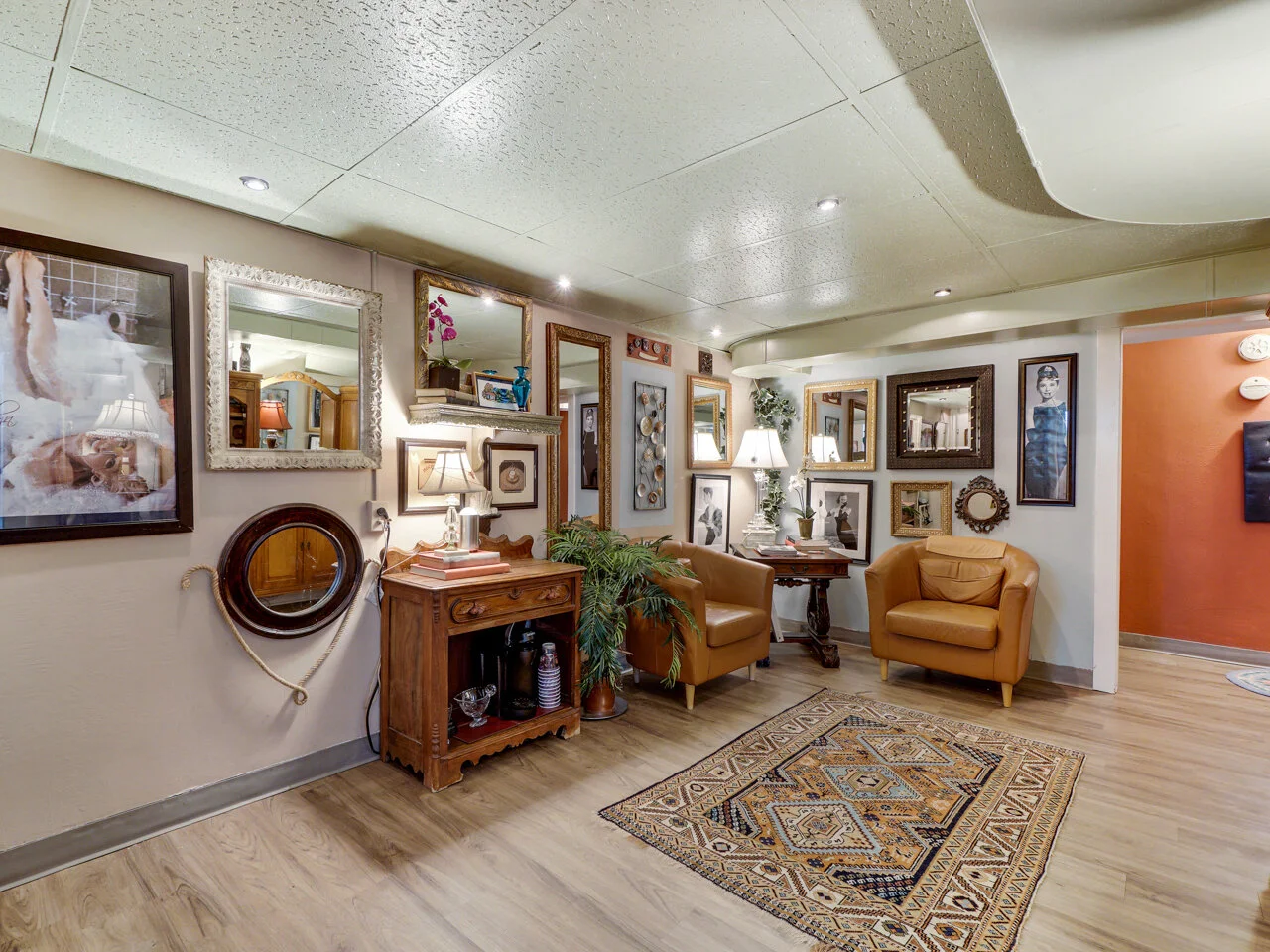 2102 N 1st St MLS-46.jpg