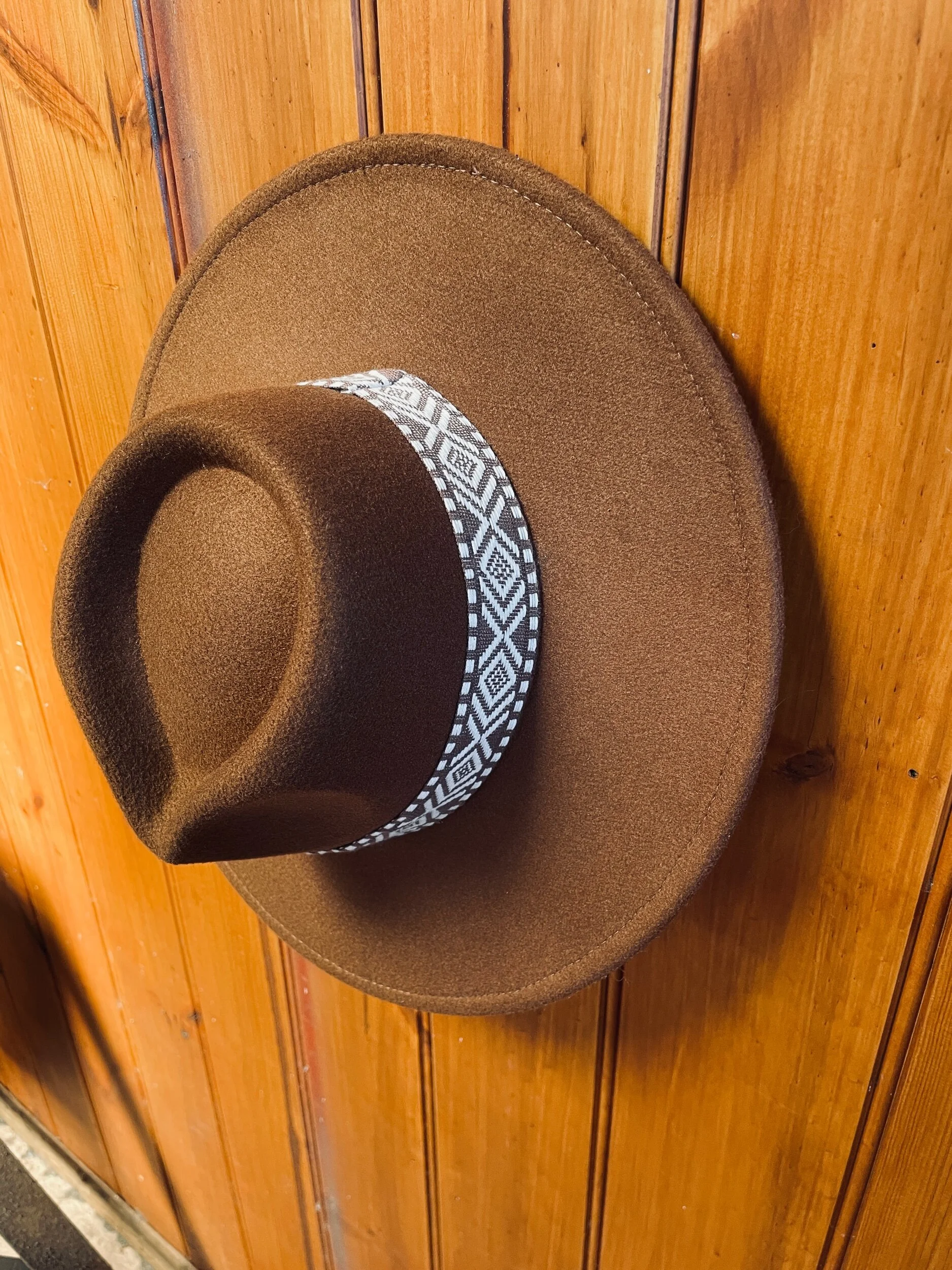 ADCB11F2-907E-4023-A7B4-0EF948562C3C