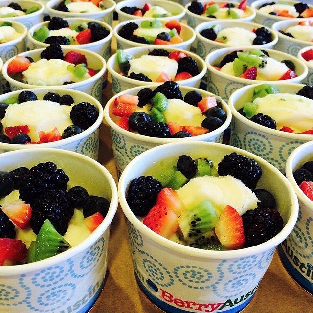Berry Austin Cups With Fruit