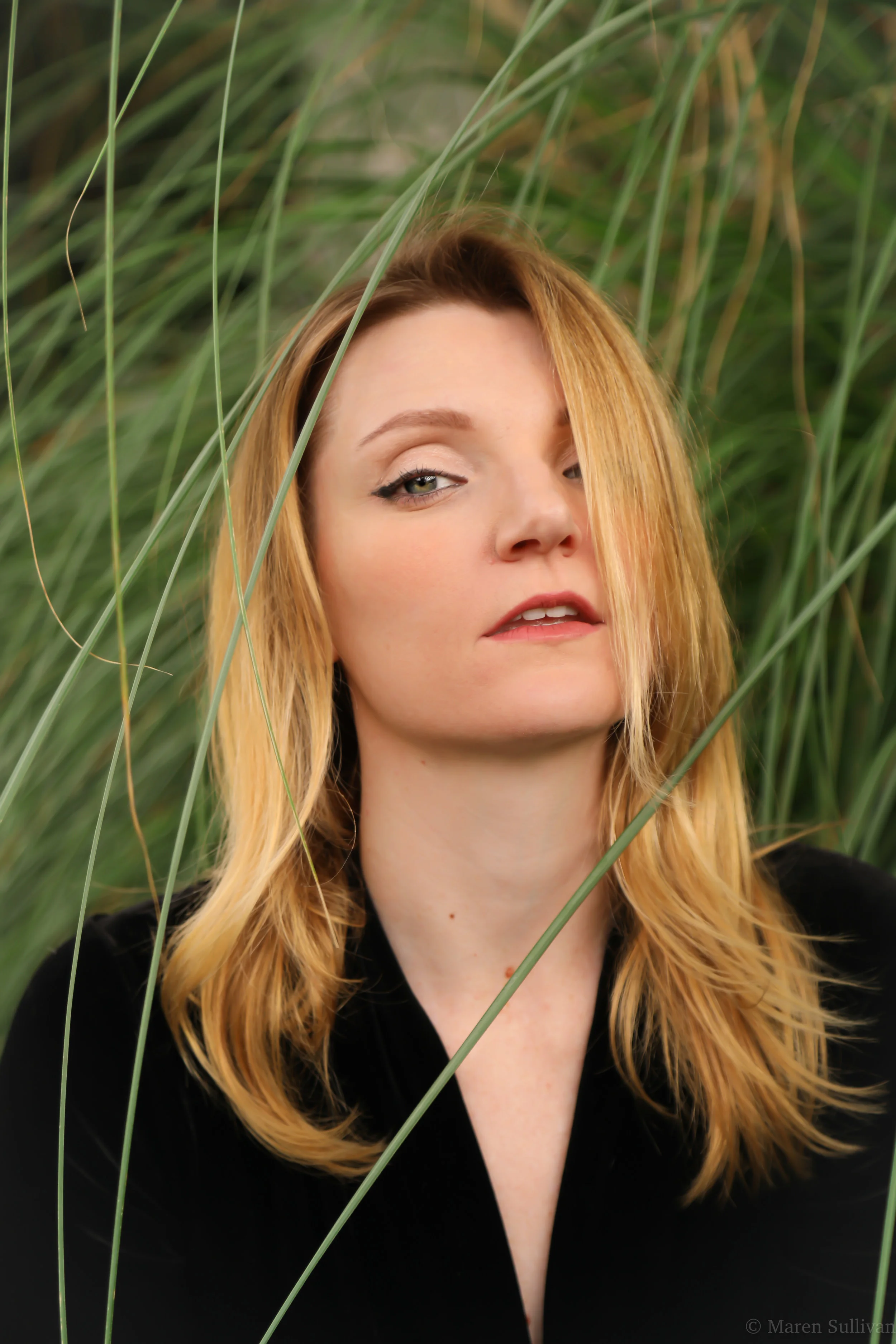Tara-portrait.jpg