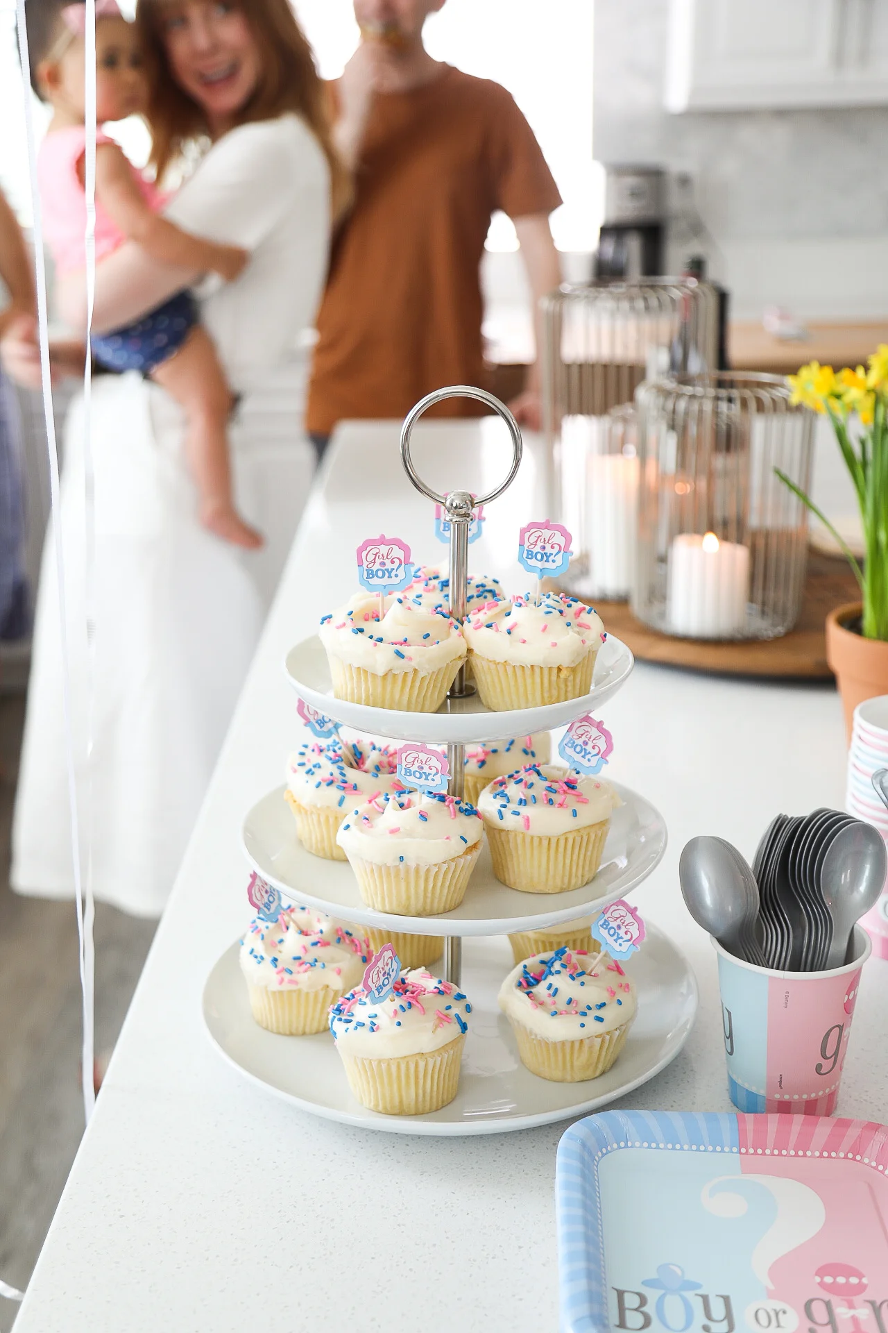gender-reveal-cupakes.jpg