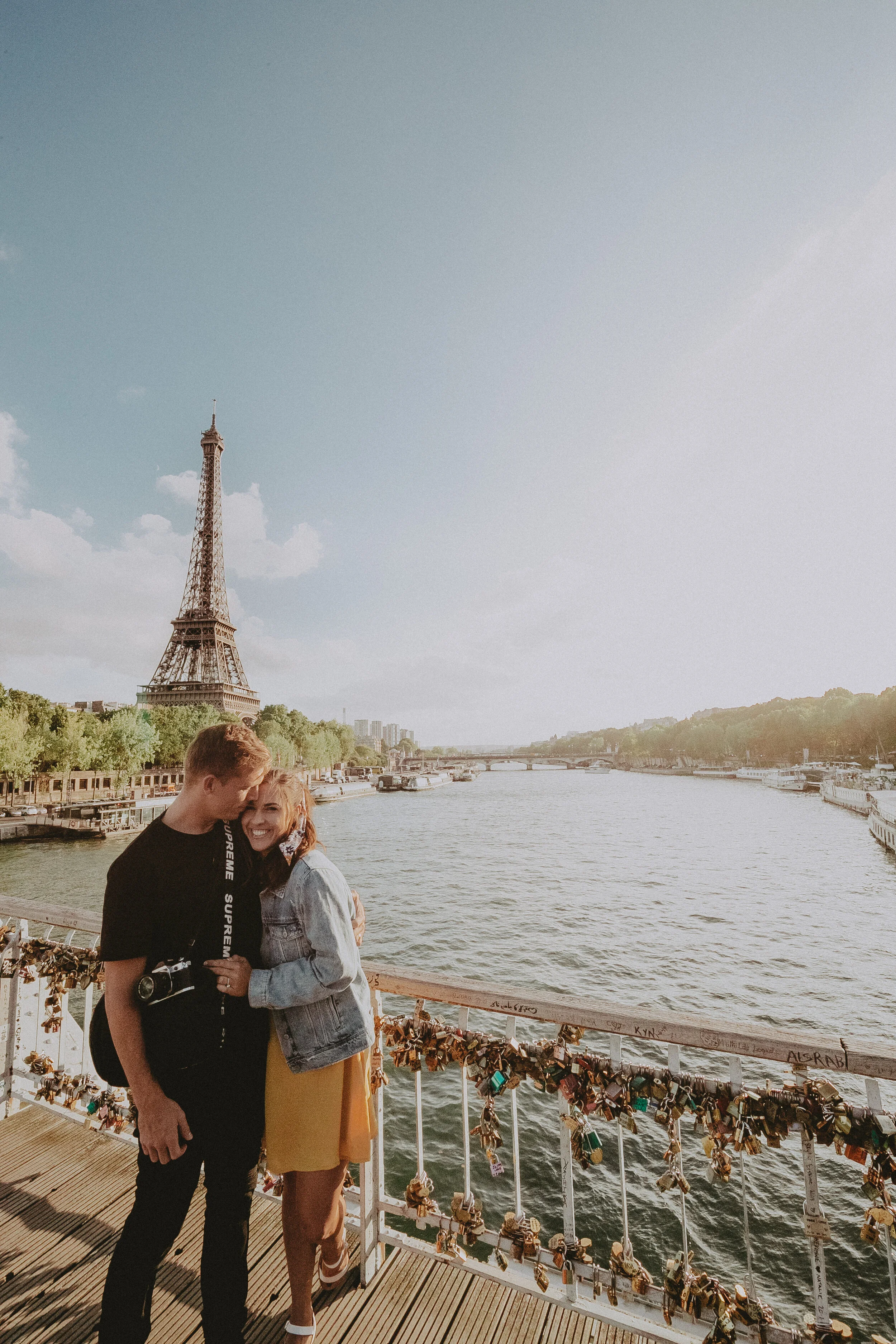 EIFFEL IN LOVE