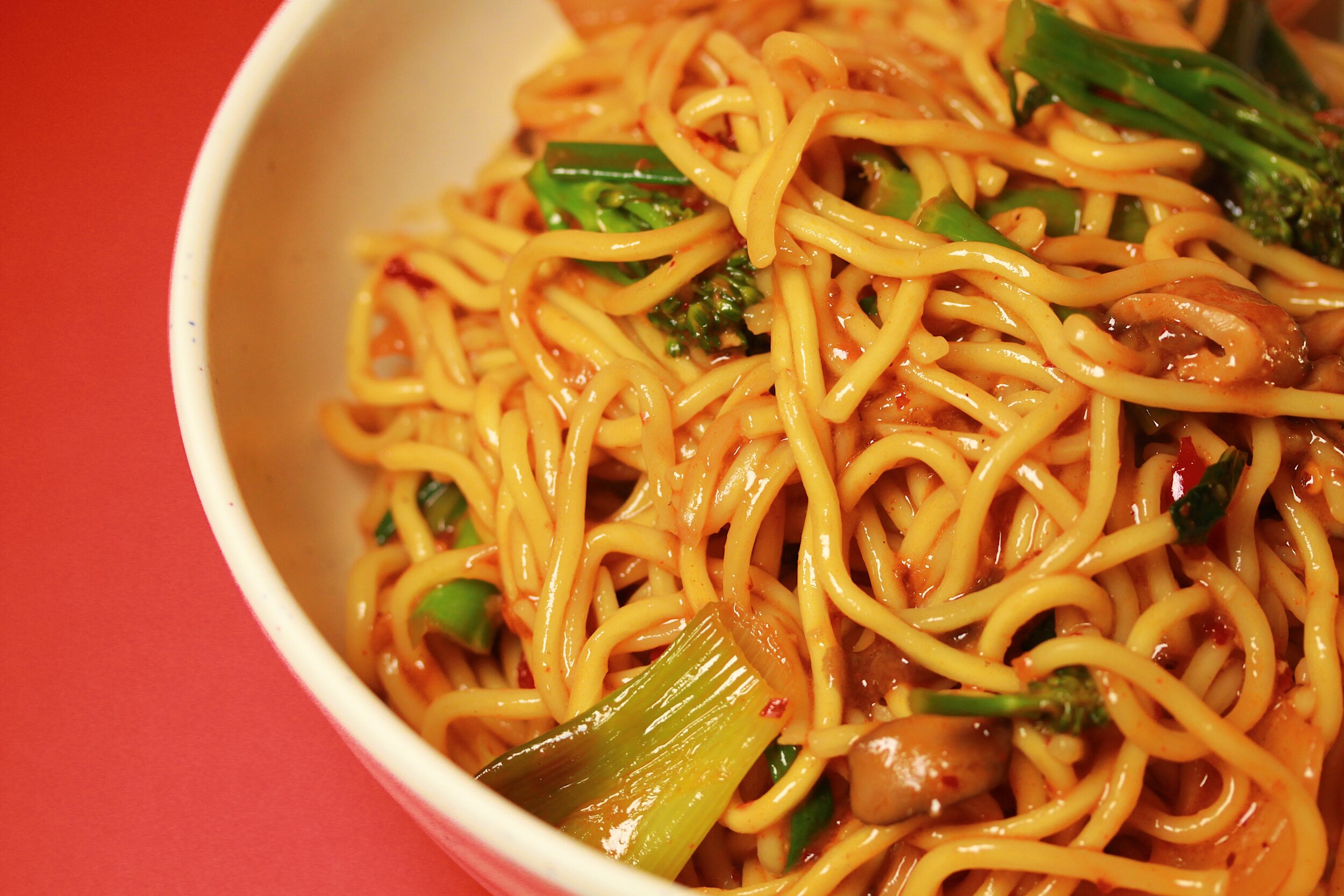ASIAN CHILLI NOODLES