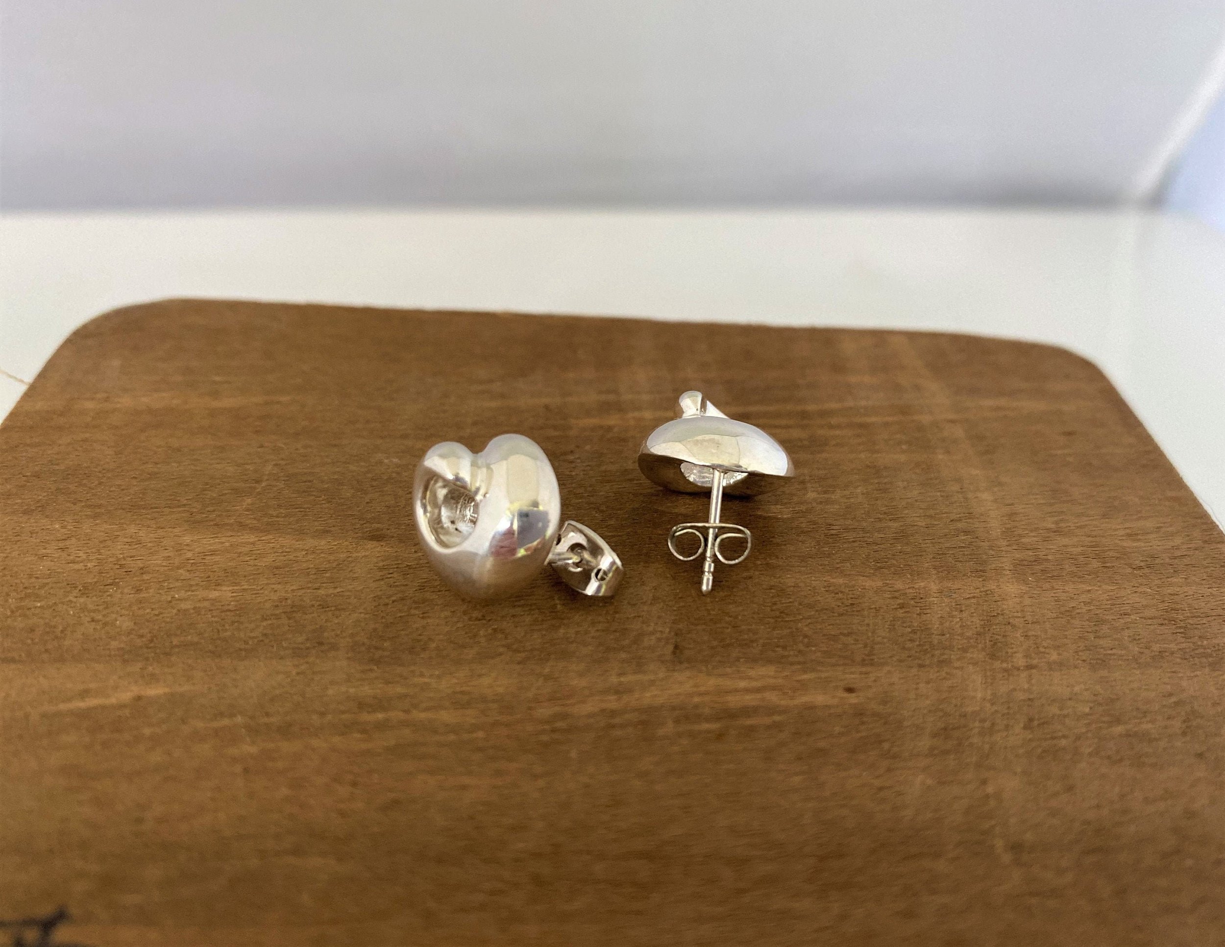 https://i.etsystatic.com/5889853/r/il/39a4d6/3281711107/il_fullxfull.3281711107_suf0.jpg