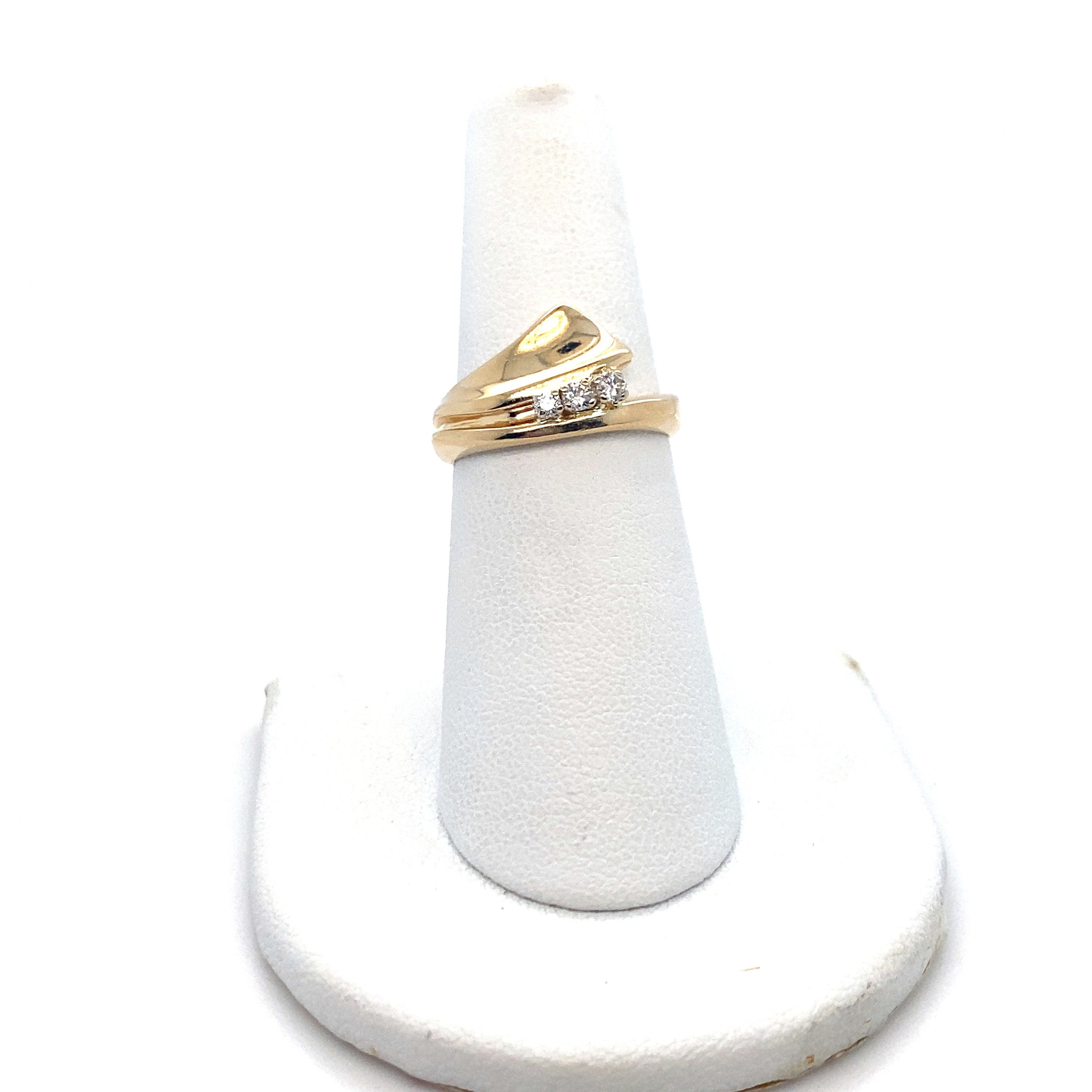 https://i.etsystatic.com/5889853/r/il/de13f3/5974669193/il_fullxfull.5974669193_396a.jpg