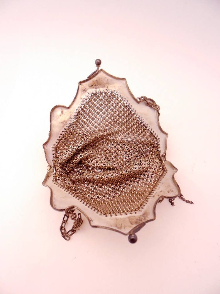https://i.etsystatic.com/5889853/r/il/cb9706/1444266465/il_fullxfull.1444266465_356l.jpg