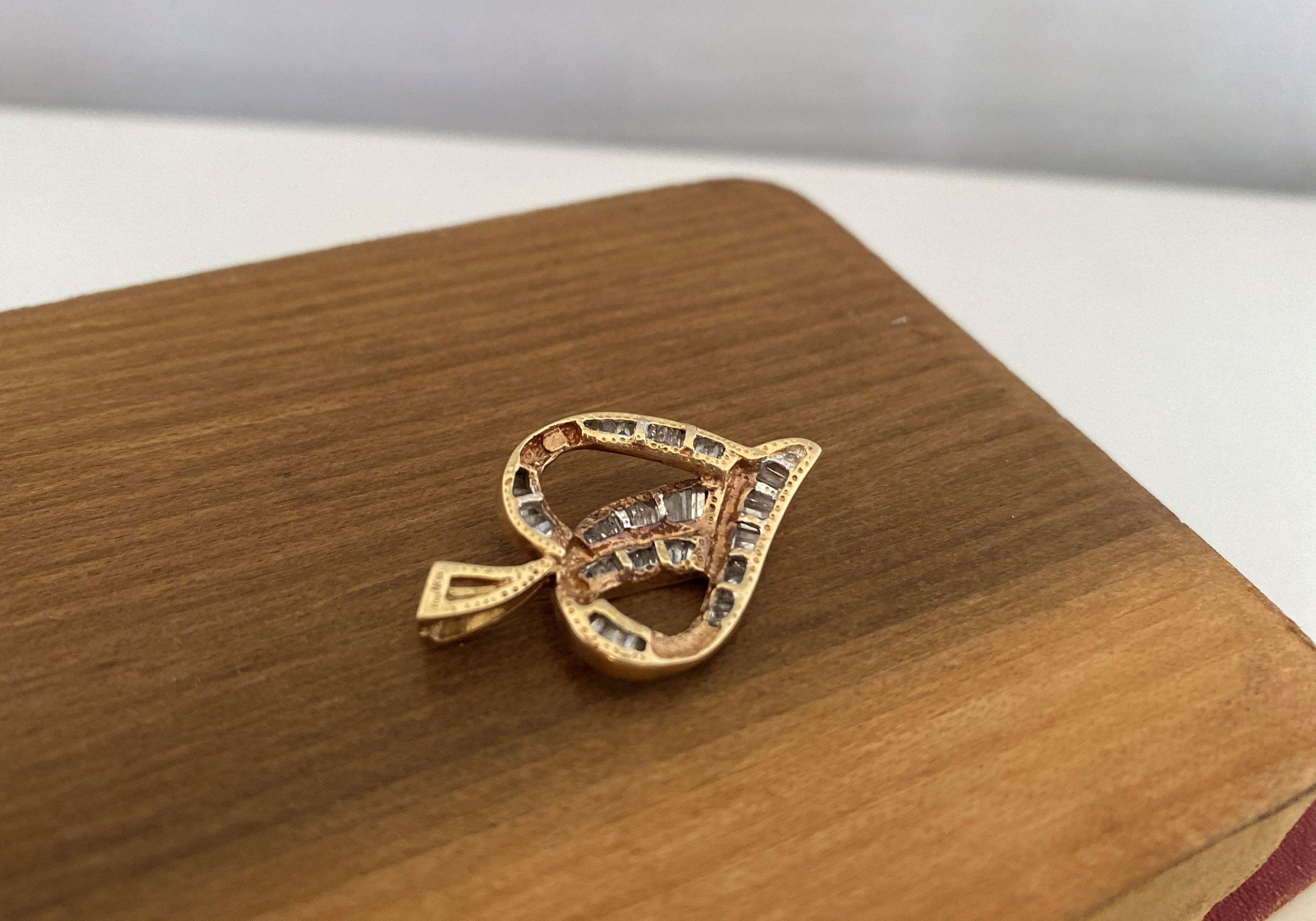https://i.etsystatic.com/5889853/r/il/4a57ac/3281101255/il_fullxfull.3281101255_cdj6.jpg
