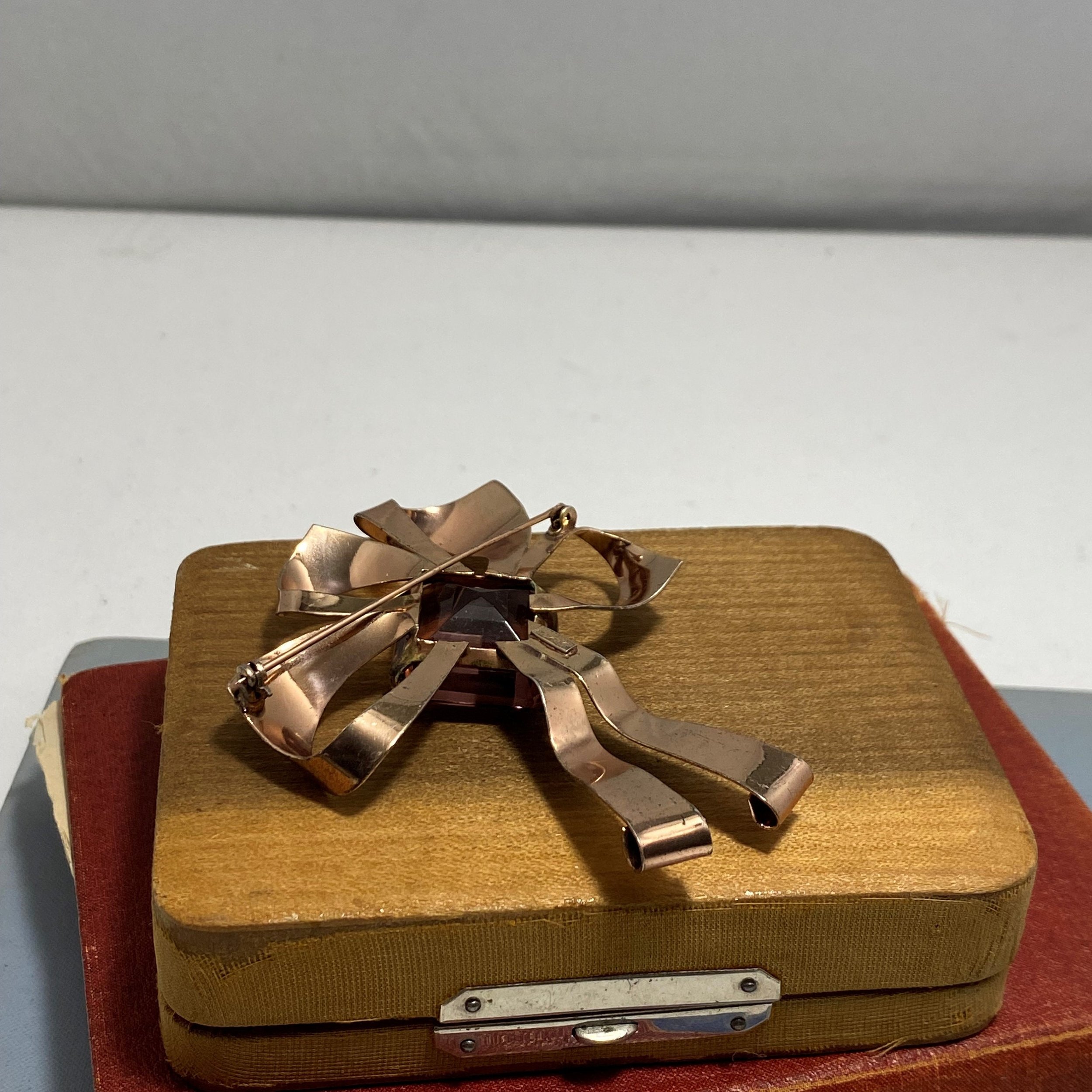 https://i.etsystatic.com/5889853/r/il/d2ecca/4264467454/il_fullxfull.4264467454_du2z.jpg