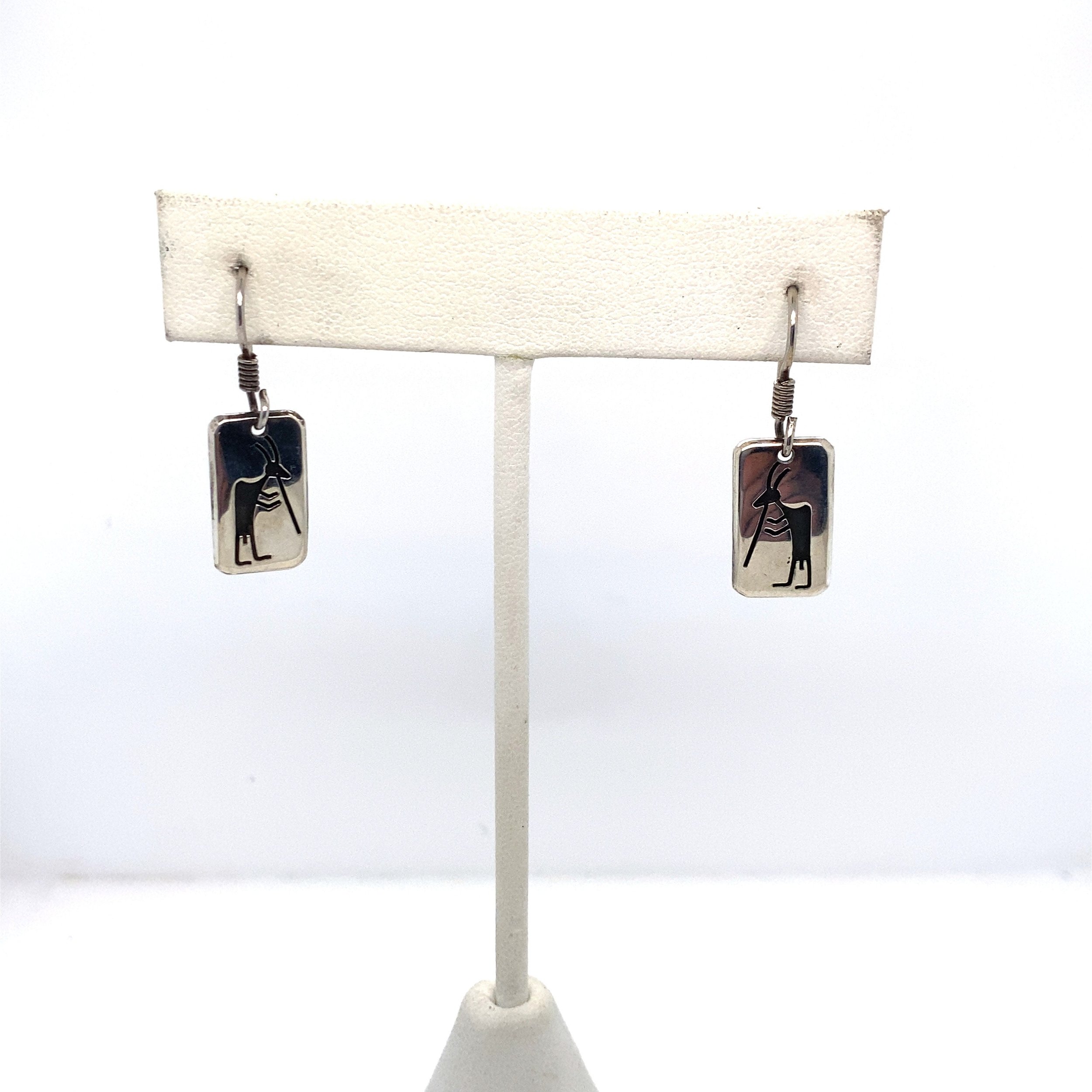https://i.etsystatic.com/5889853/r/il/891651/6116675910/il_fullxfull.6116675910_65bl.jpg