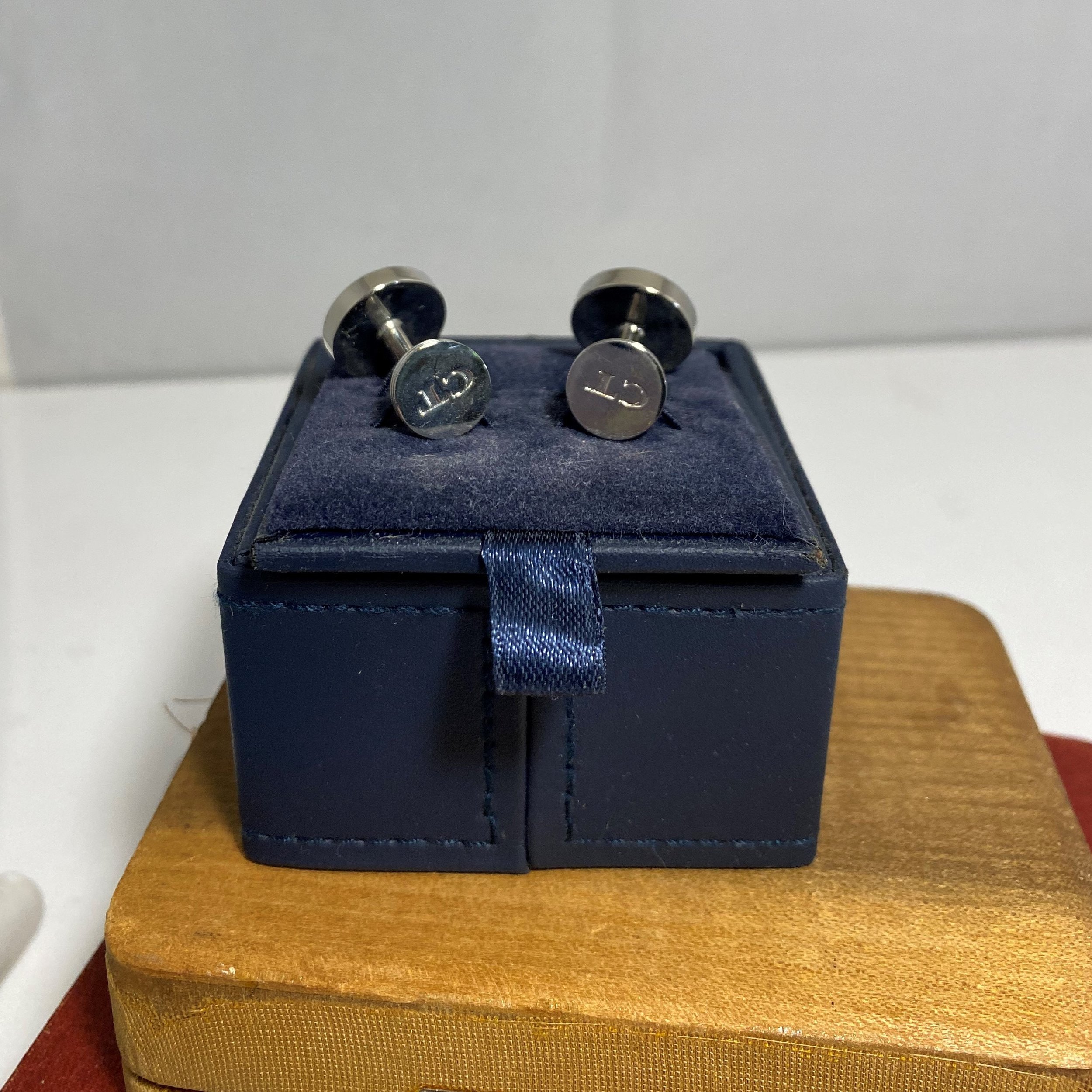 https://i.etsystatic.com/5889853/r/il/6136c1/3988004979/il_fullxfull.3988004979_l3ri.jpg