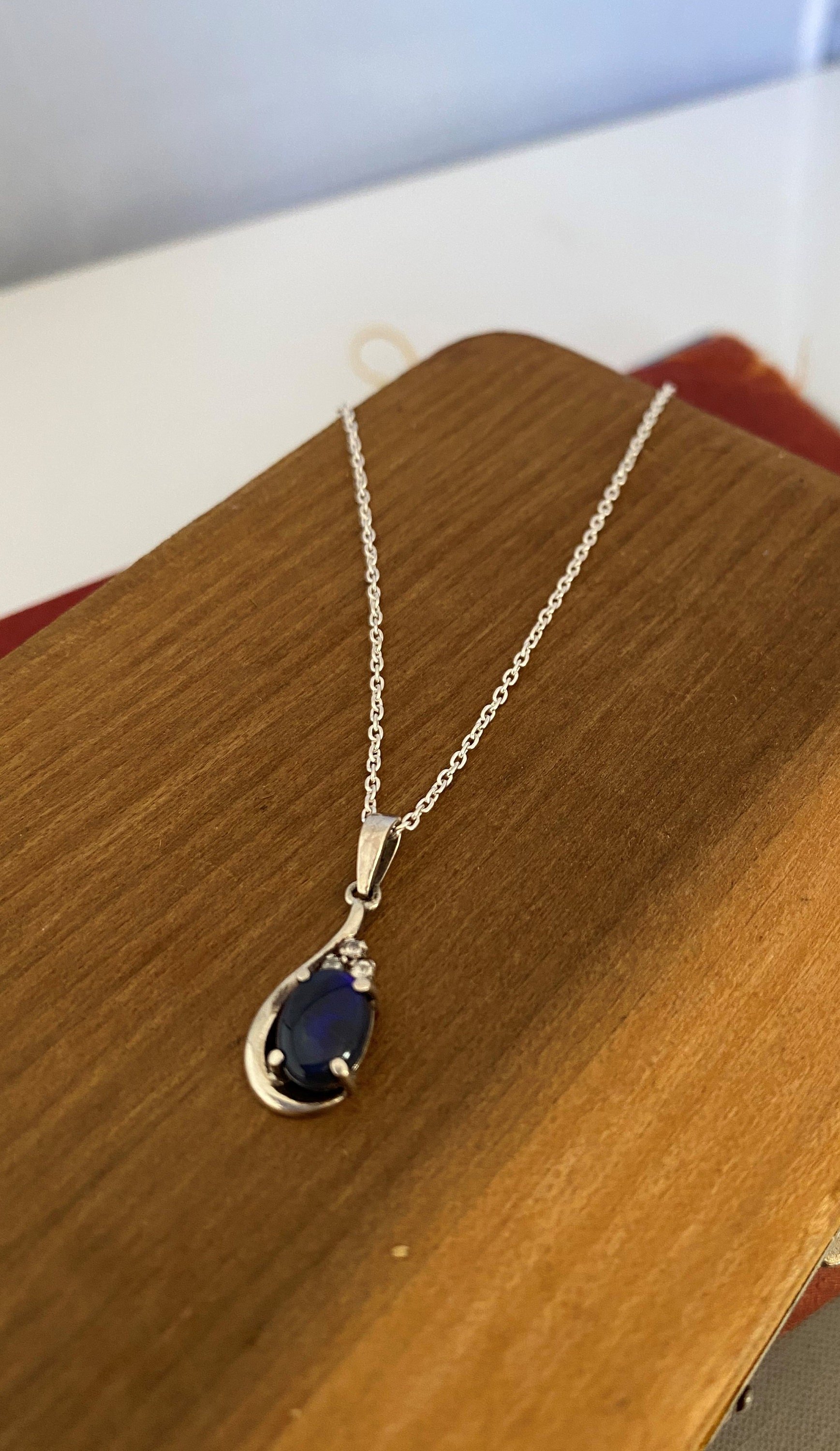 https://i.etsystatic.com/5889853/r/il/d406fc/3413018450/il_fullxfull.3413018450_jr1q.jpg