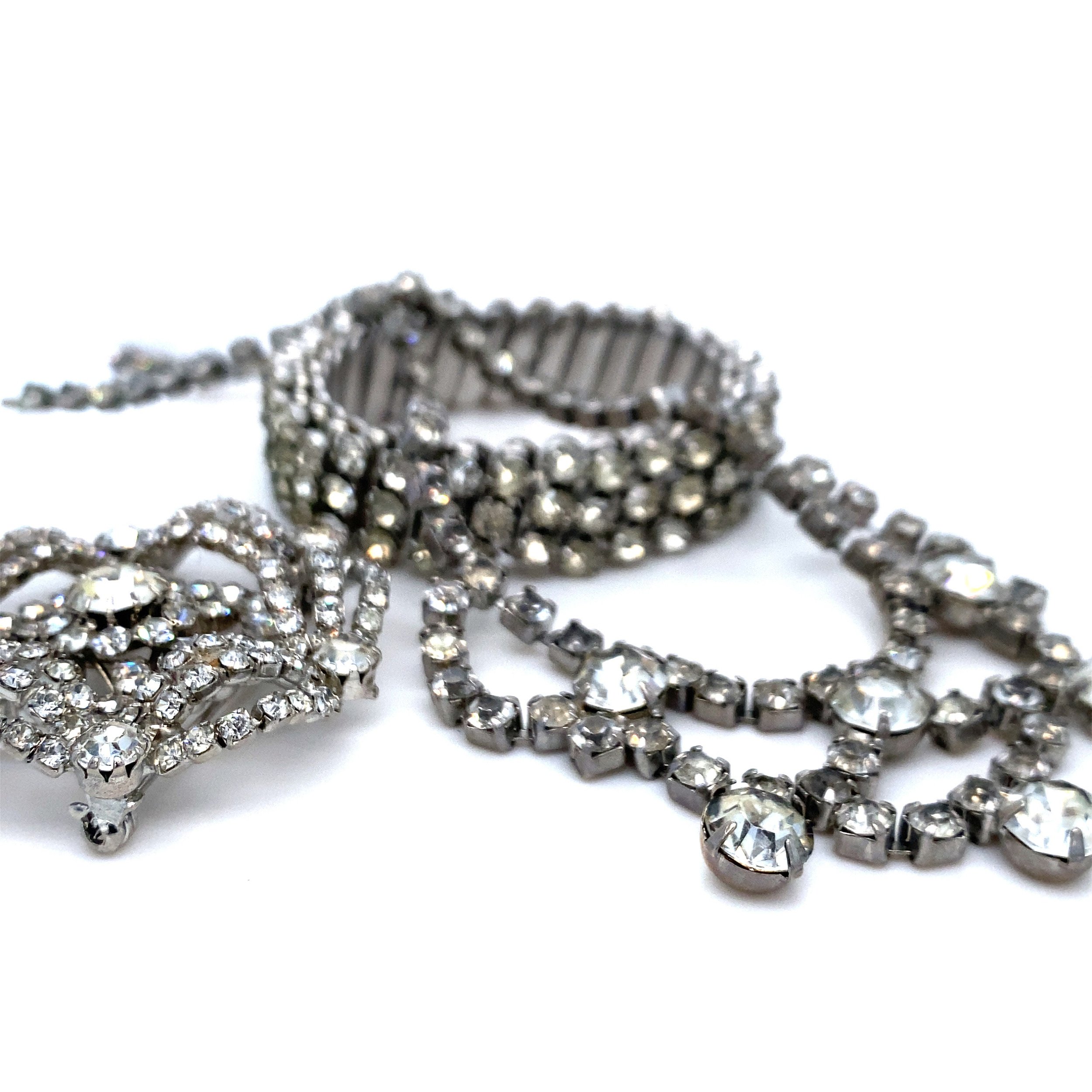 https://i.etsystatic.com/5889853/r/il/4f43c0/5270071028/il_fullxfull.5270071028_cr51.jpg