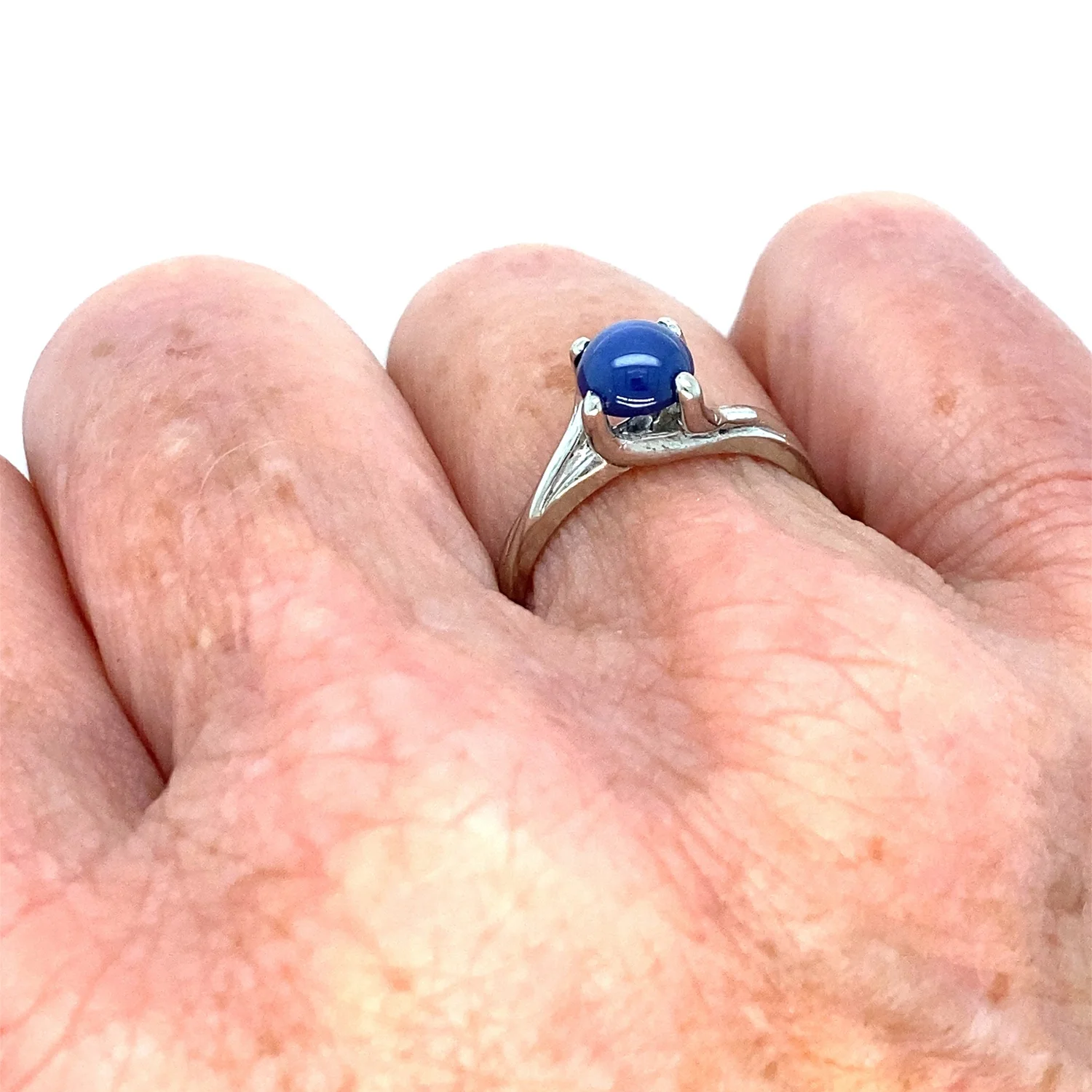 Vintage White Gold Blue Linde Star Sapphire Ring — The