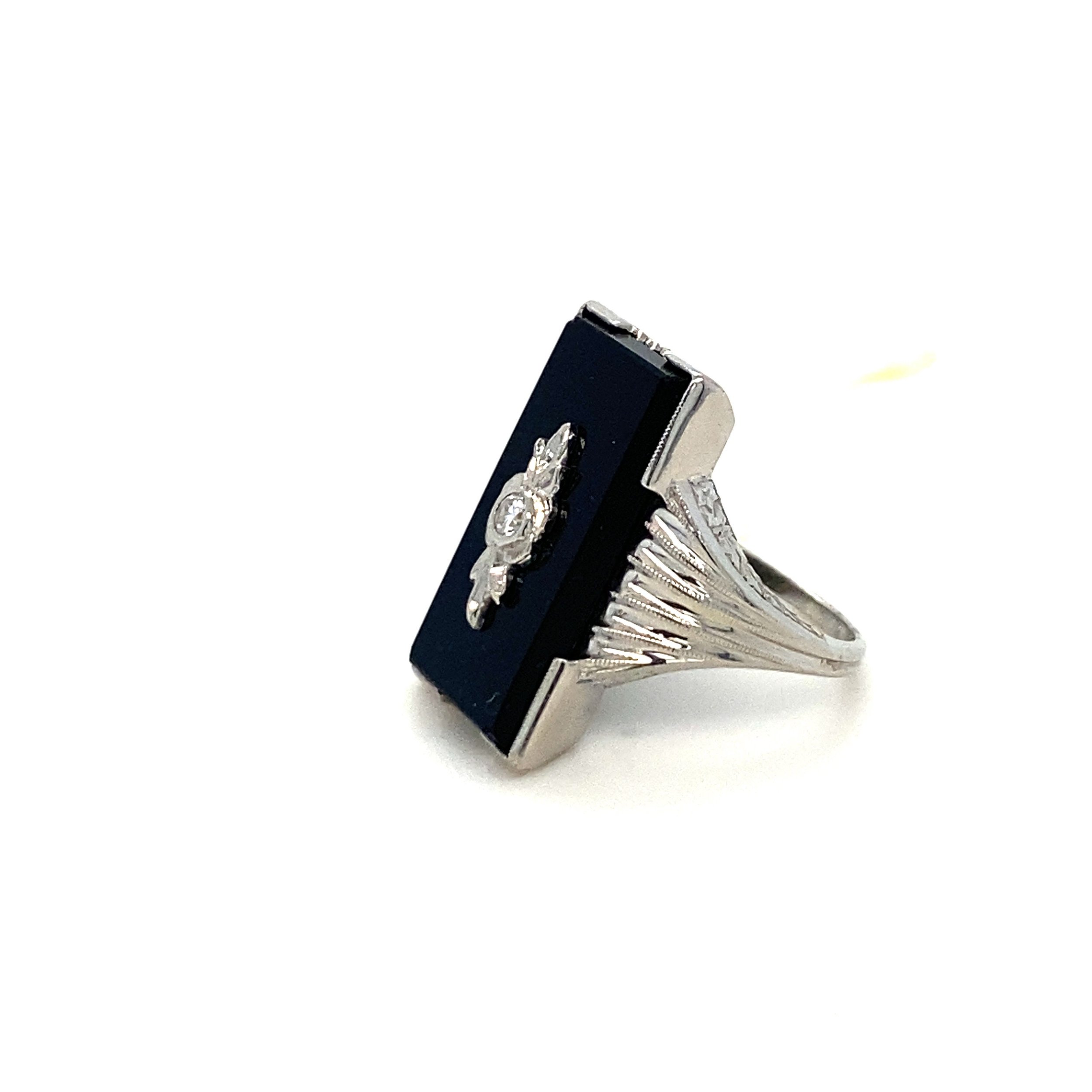 https://i.etsystatic.com/5889853/r/il/3e2bf8/5435094545/il_fullxfull.5435094545_d0cd.jpg