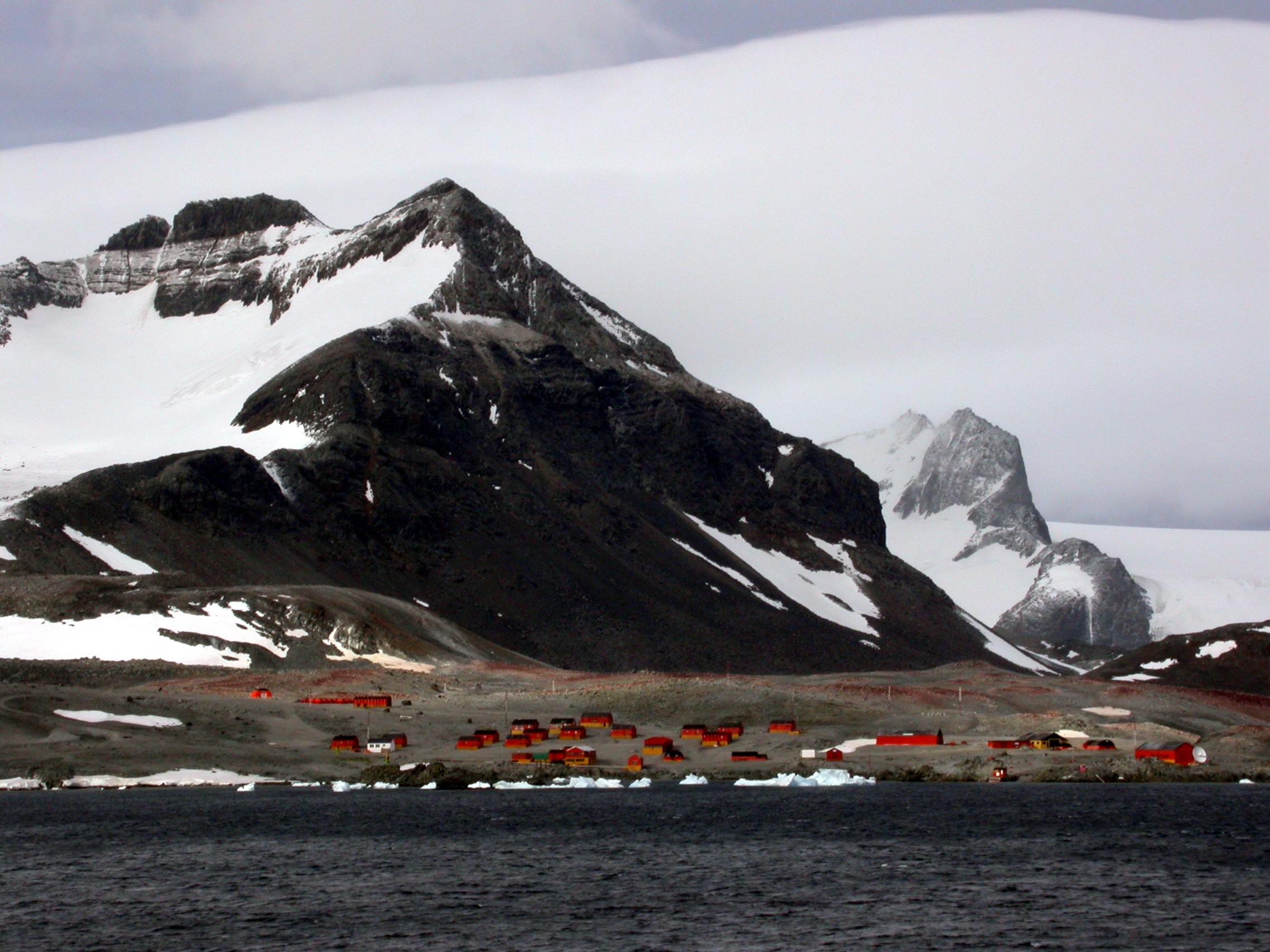 Esperanza base