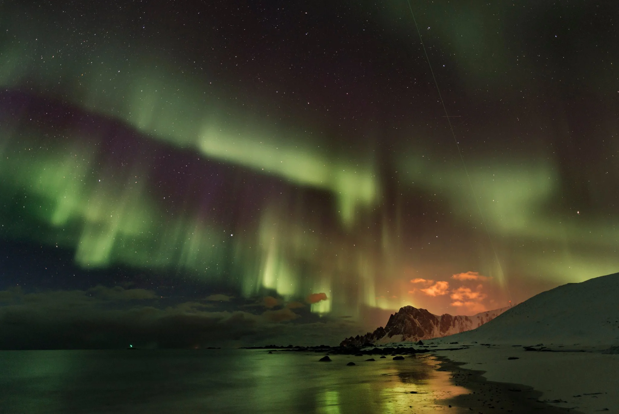 alomar line in the sky.jpeg