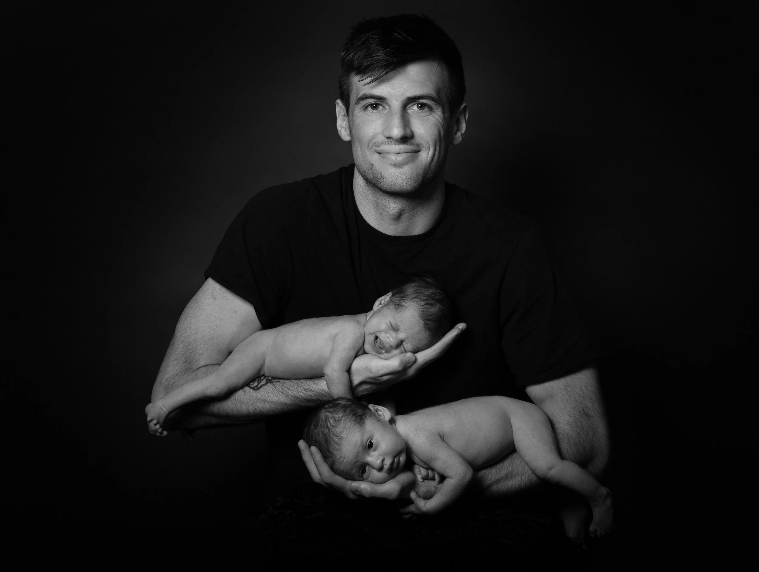 G&T Newborn-127BW.jpg