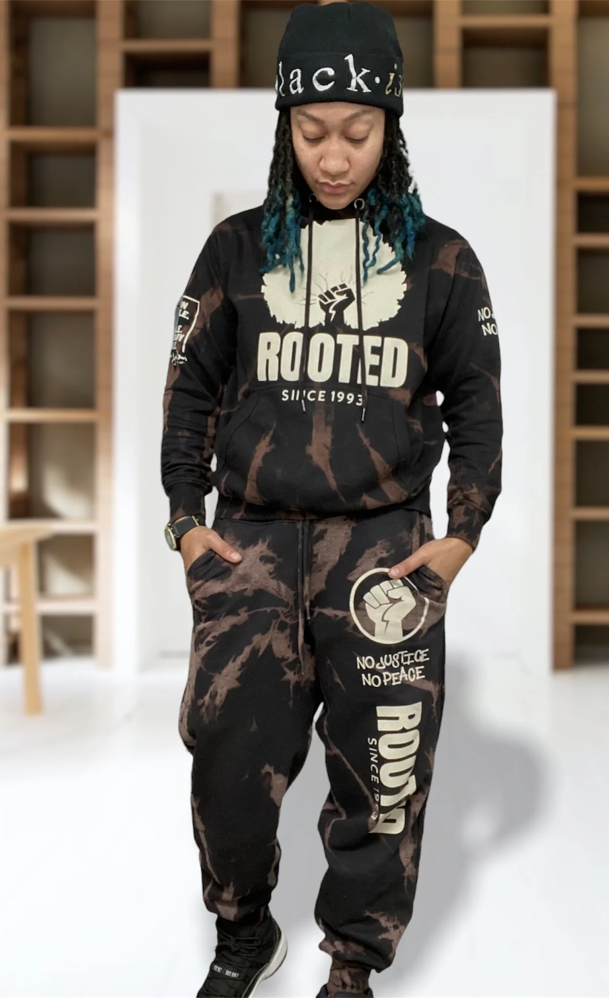 1F2C31C3-4A46-4F7A-8699-B5DED6F5243C