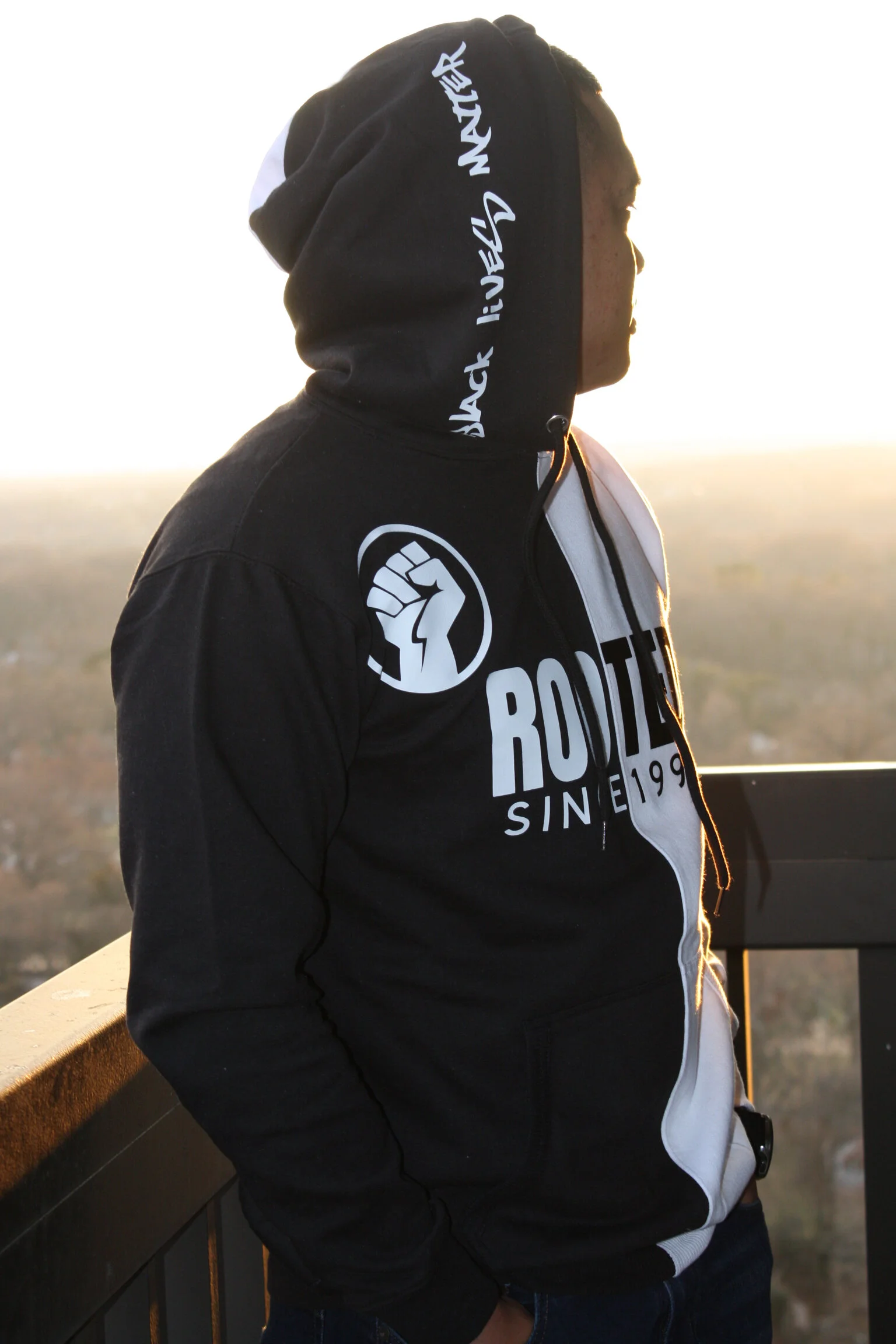 2F4C8193-6088-47A2-A83F-EA083E5BBFF0