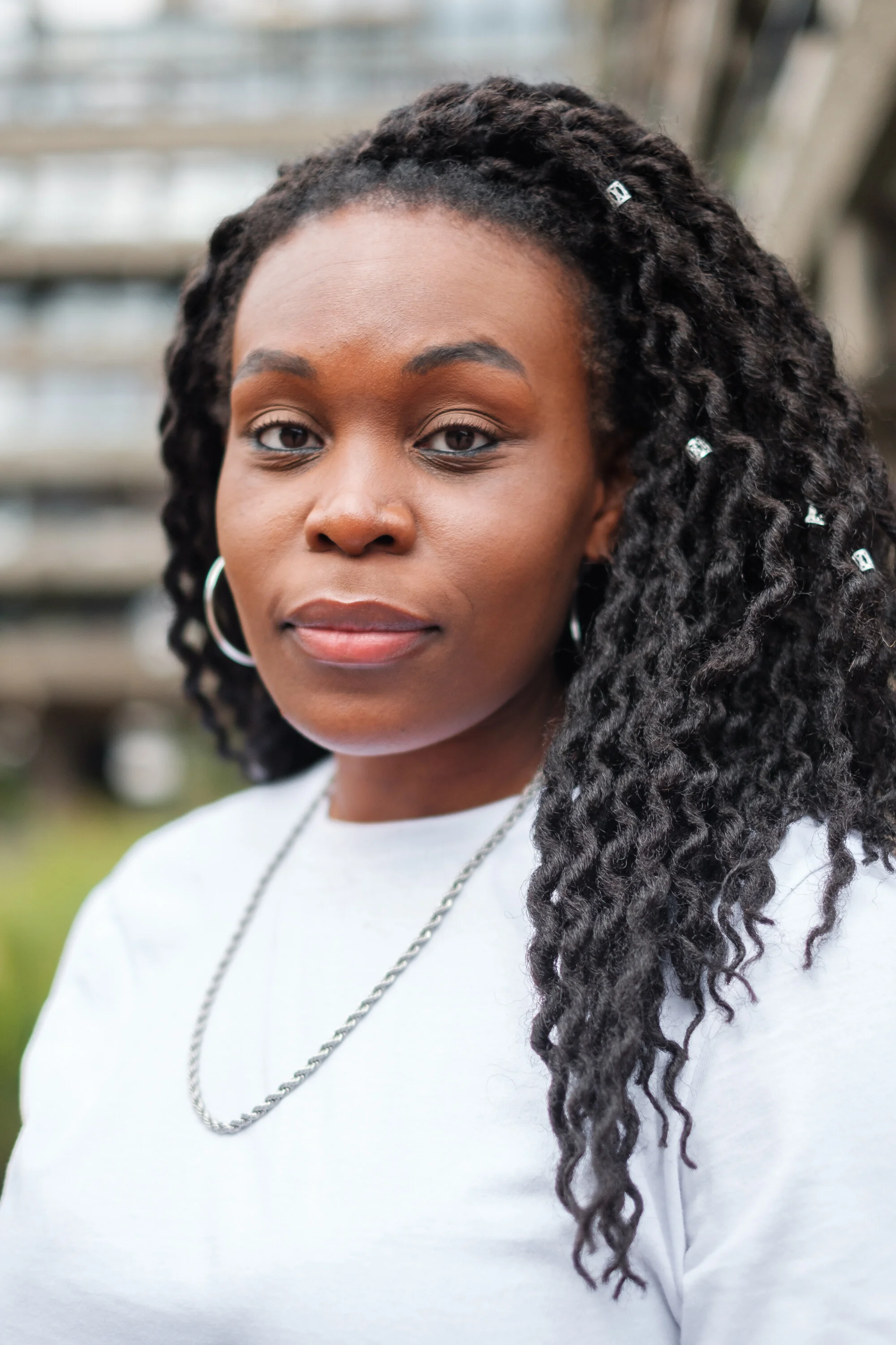 "I Feel Awkward on Camera": How to Overcome Camera Shyness in a Professional Portrait Shoot