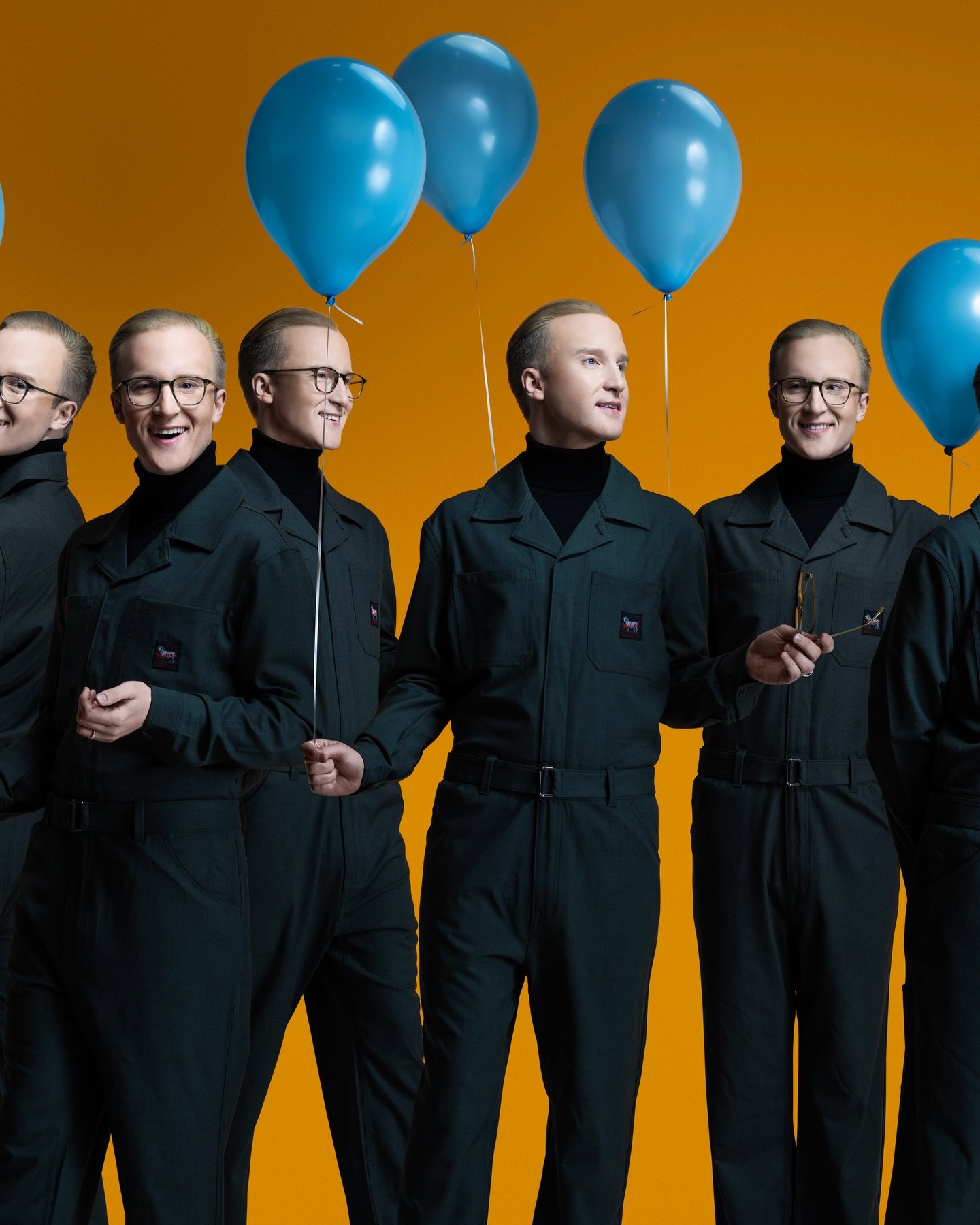 It&rsquo;s been a hectic but wonderful year personally, with much to cherish.

From &lsquo;Solitary Refinement&rsquo;, to launching &lsquo;Just Good Manners&rsquo; in North America, trips to Malta and Sheffield with @sextedmyboss, reinventing &lsquo;