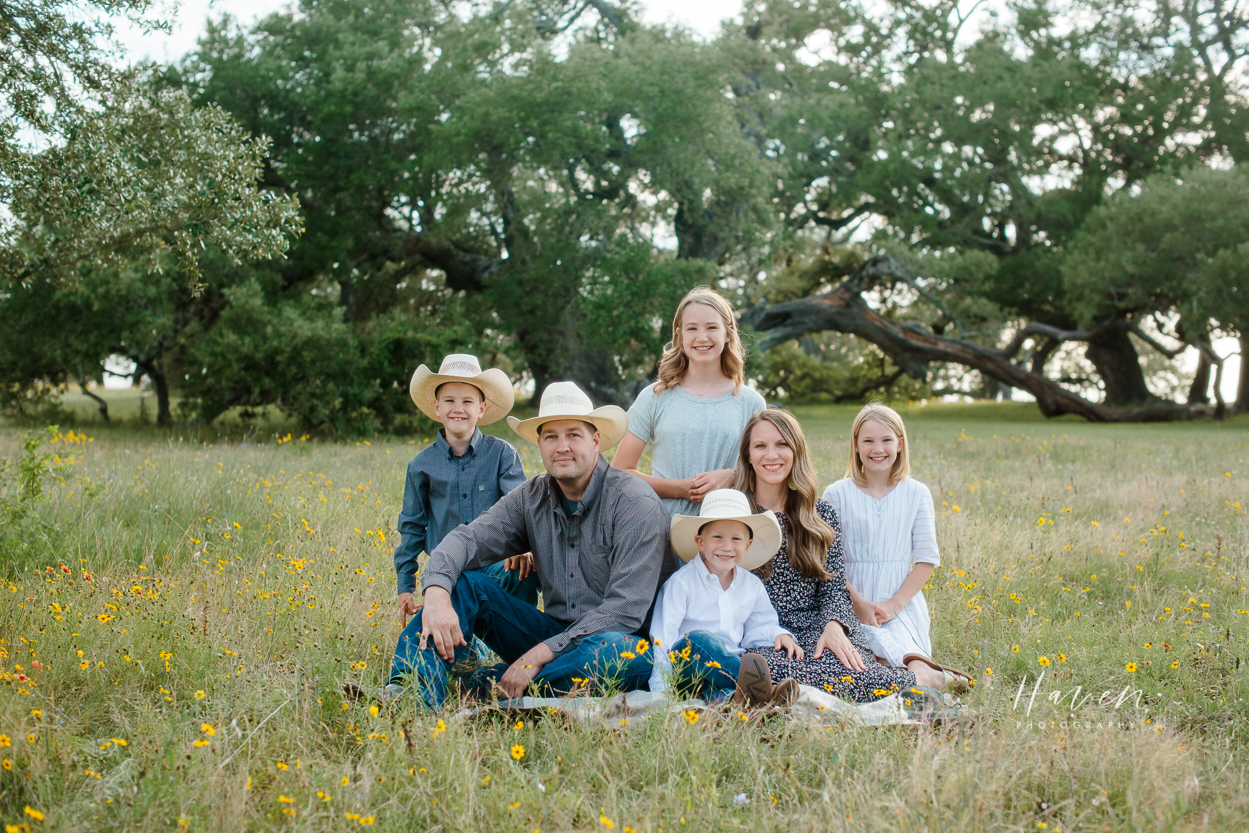 Things to Do With Your Kids During the Summer Near College Station | College Station Newborn &amp; Family Photographer