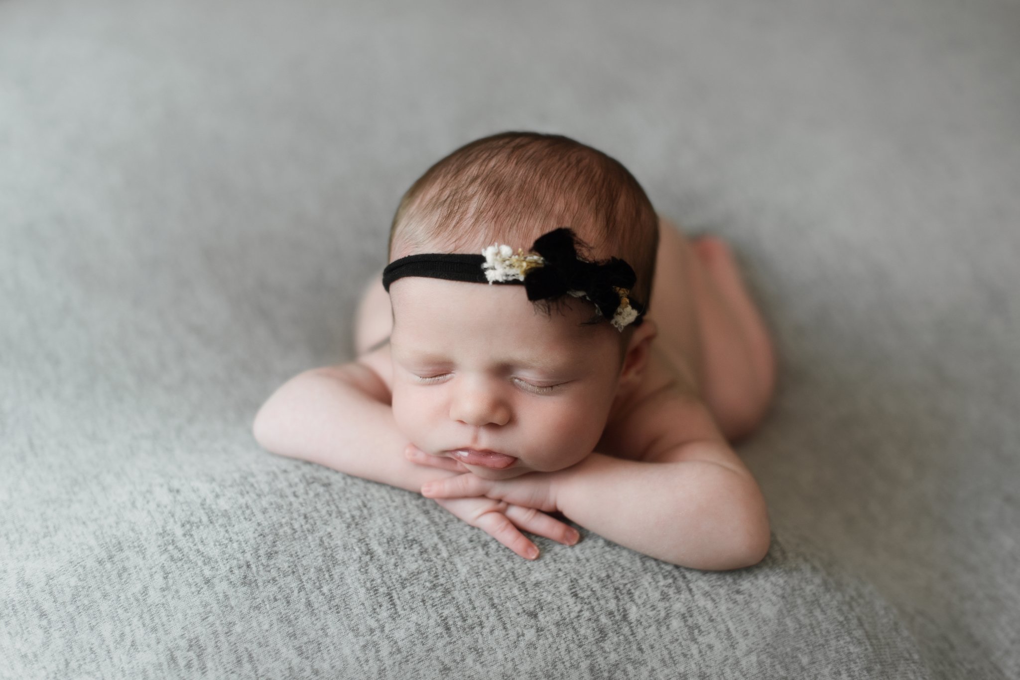 newborn photographer in navasota college station