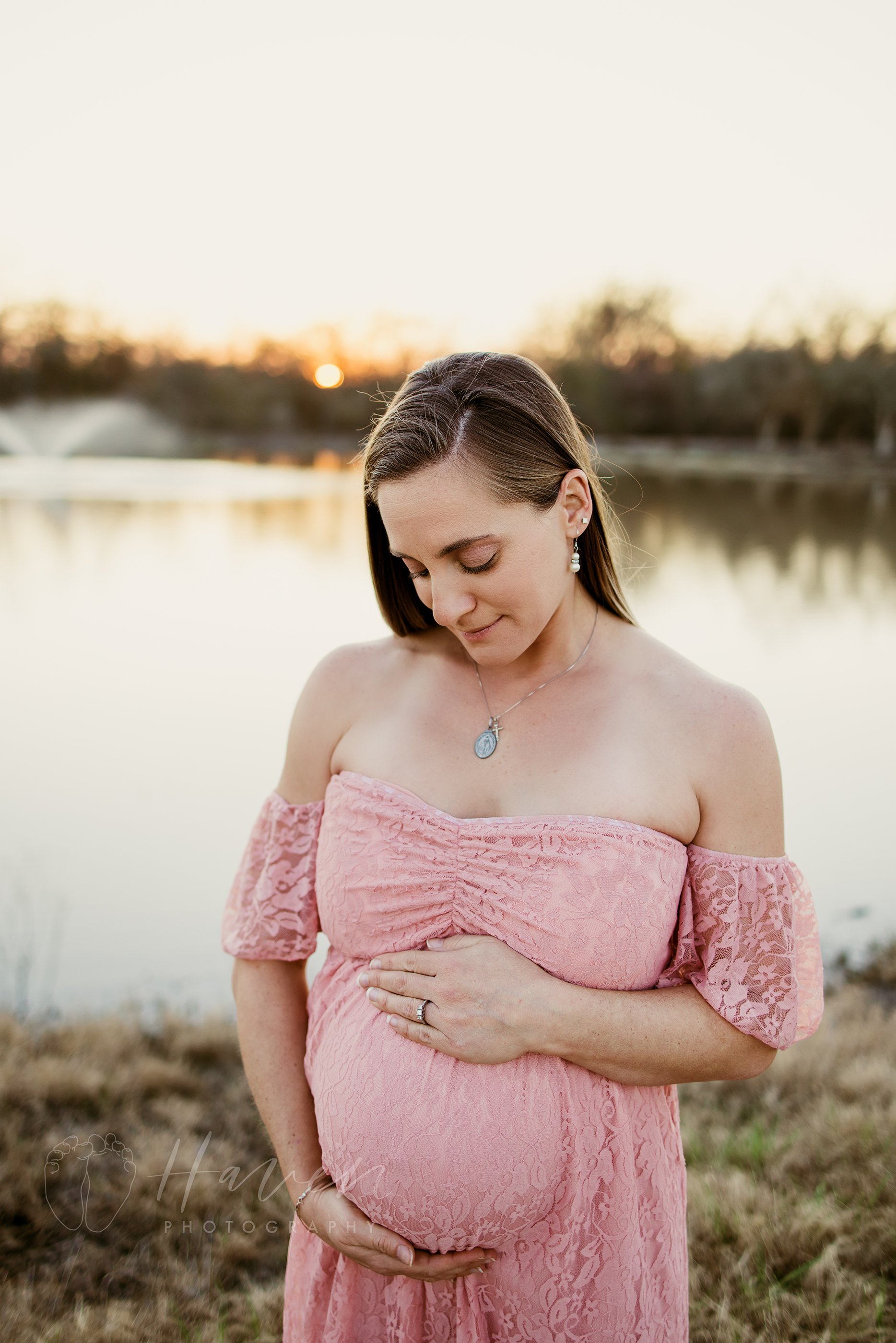 newborn photographer college station maternity photos