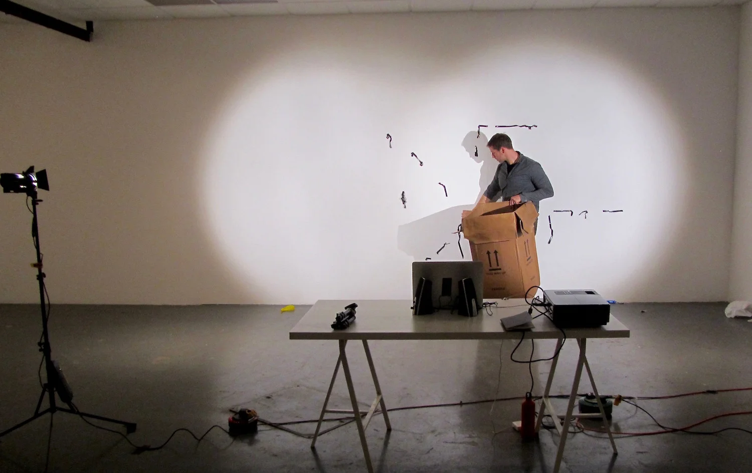  Image of the location where the internet video is streamed from, the other performer located outside. 