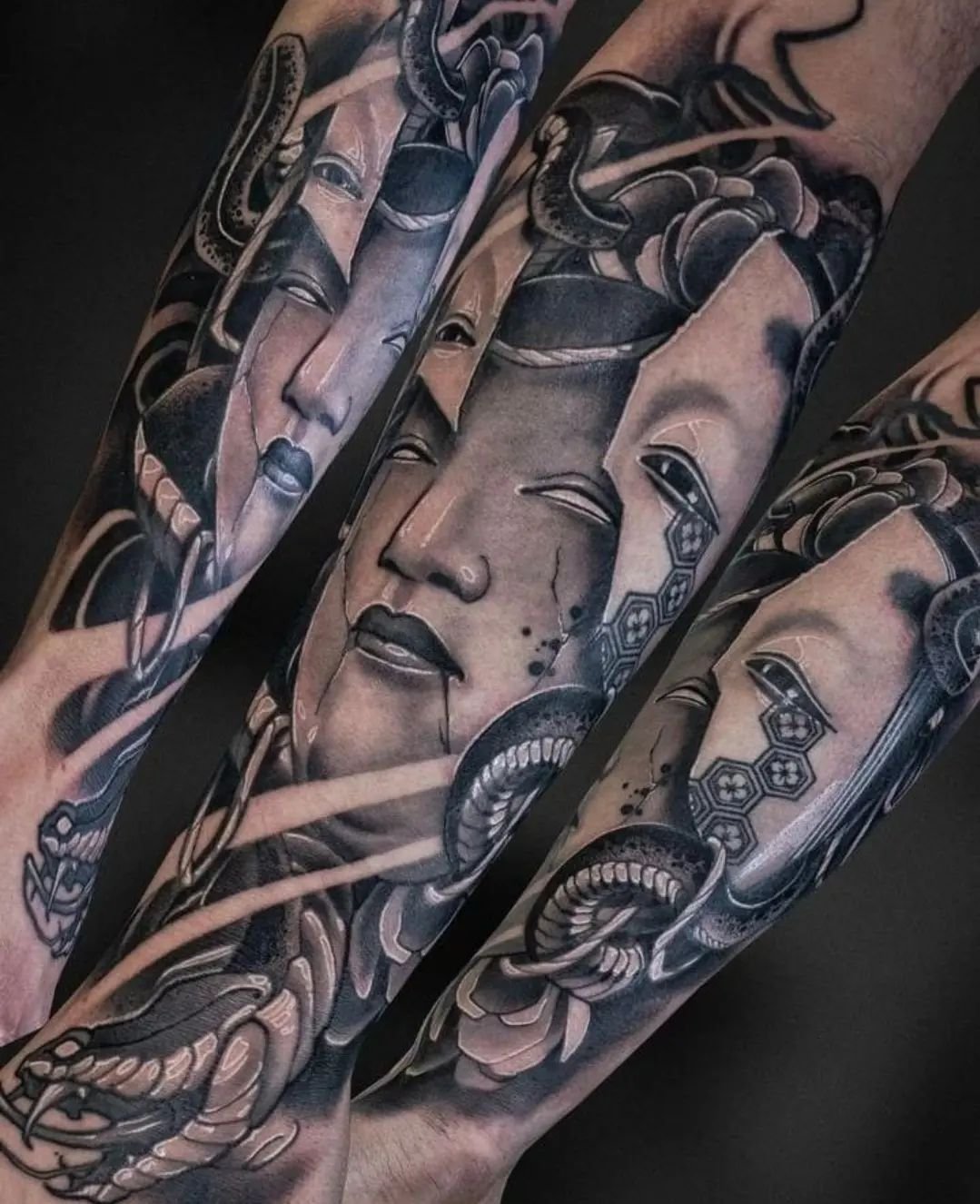 Japanese Noh masks by Lom!
Some is healed, some fresh
@it_is_lom 
.
.
.
.
#tattoo #tattoos #tattooed #ink #inked #blackandgreytattoo #realismtattoo #realistictattoo #realism #glitchtattoo #japaneseart #japanesetattoo #hannyamask #hannyatattoo #uktta 