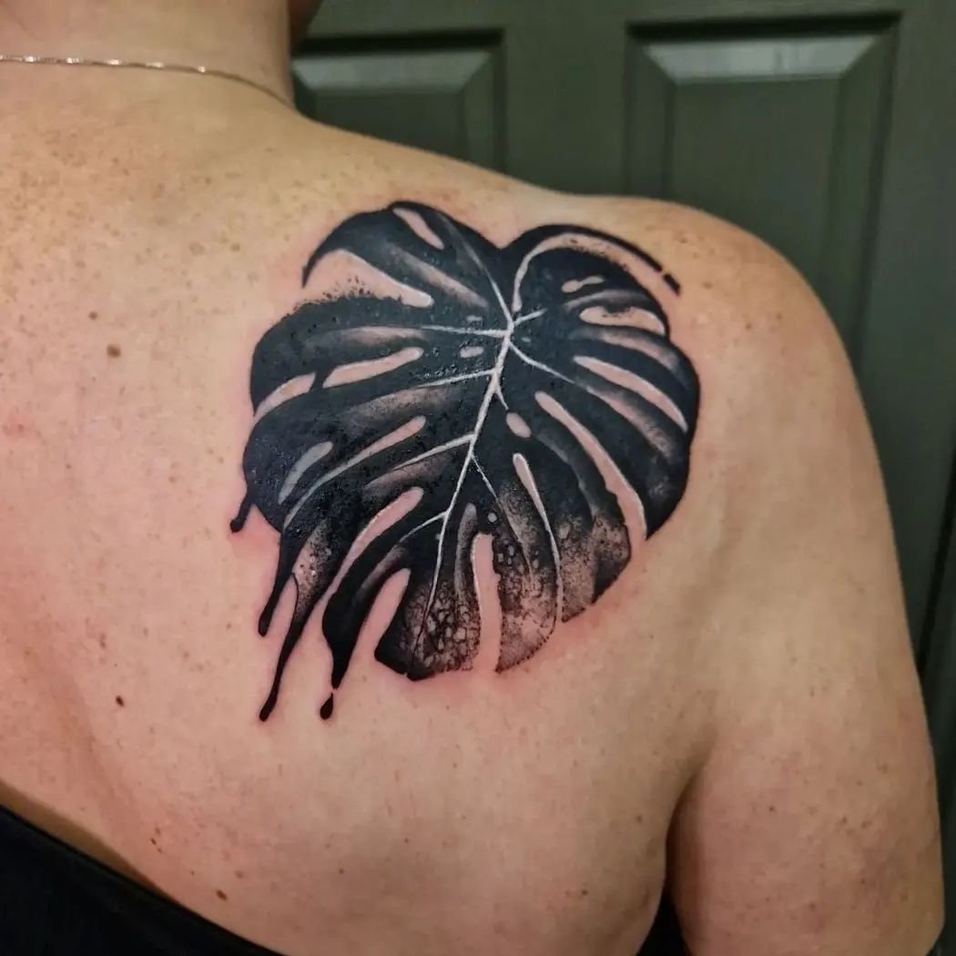 @calmiddy_tattoo first cover up! But during all the panic he forgot to get a before pic 😅😅😅

Leaf is from from the Monstera plant aka The Swiss Cheese Plant! 

Callum specialises in black and grey portraits and realism. Feel free to drop us a mess