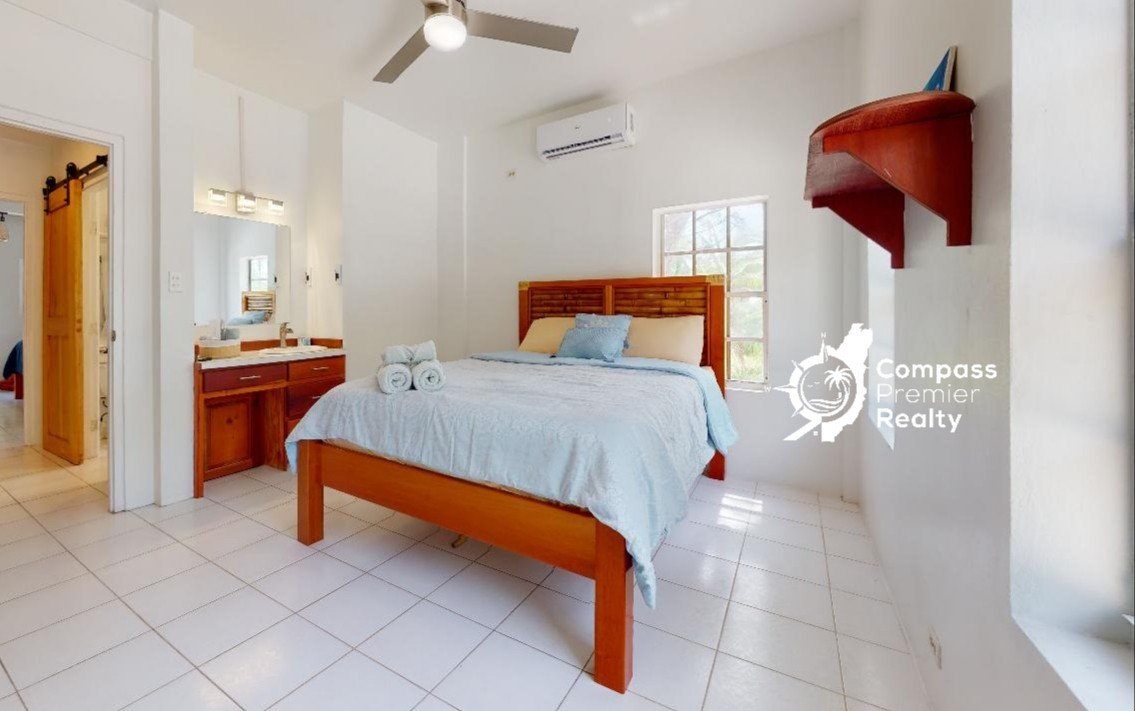 Harmony-Beachhouse-Belize-Home-for-sale16.jpeg