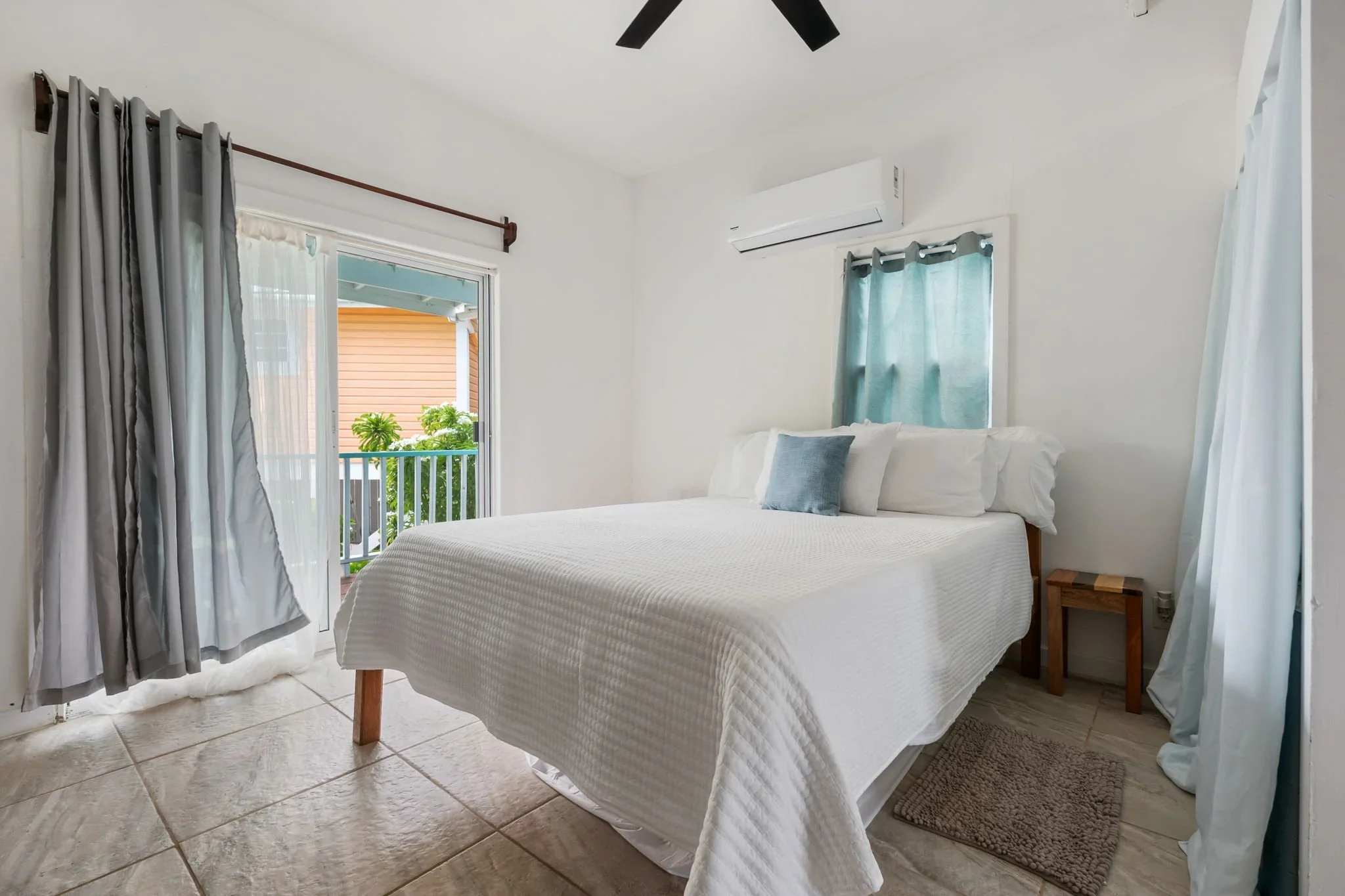 034-Secret+Beach+Cabanas-San+Pedro.jpg.webp