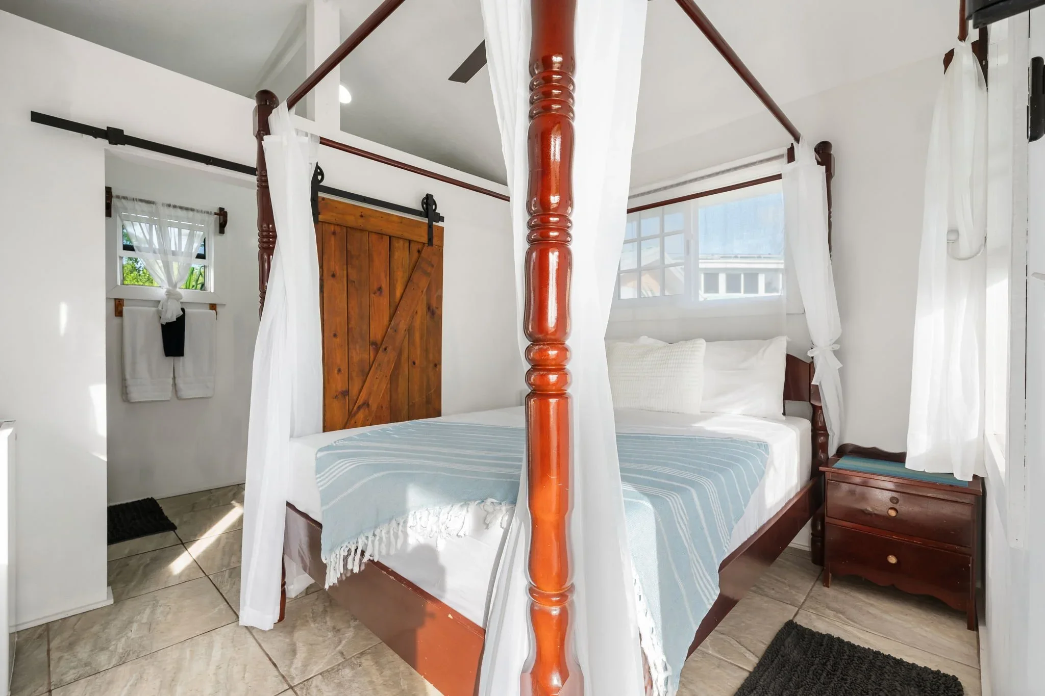 066-Secret+Beach+Cabanas-San+Pedro.jpg.webp