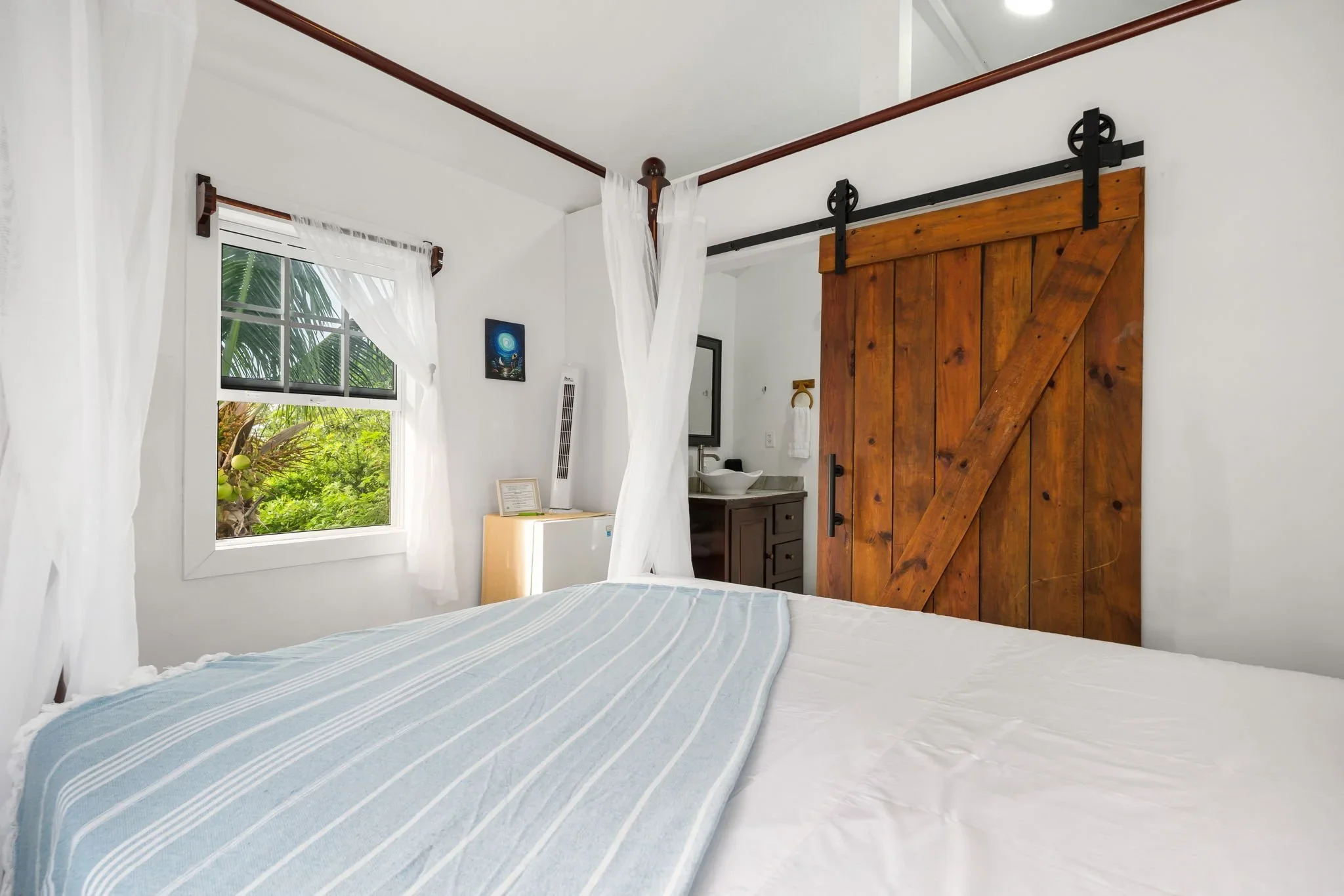 068-Secret+Beach+Cabanas-San+Pedro.jpg.webp