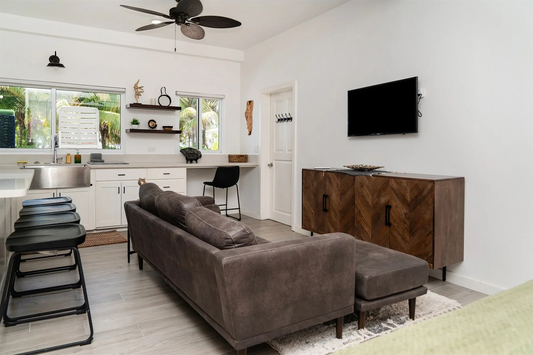 Seaview-Retreat-091.jpg.webp