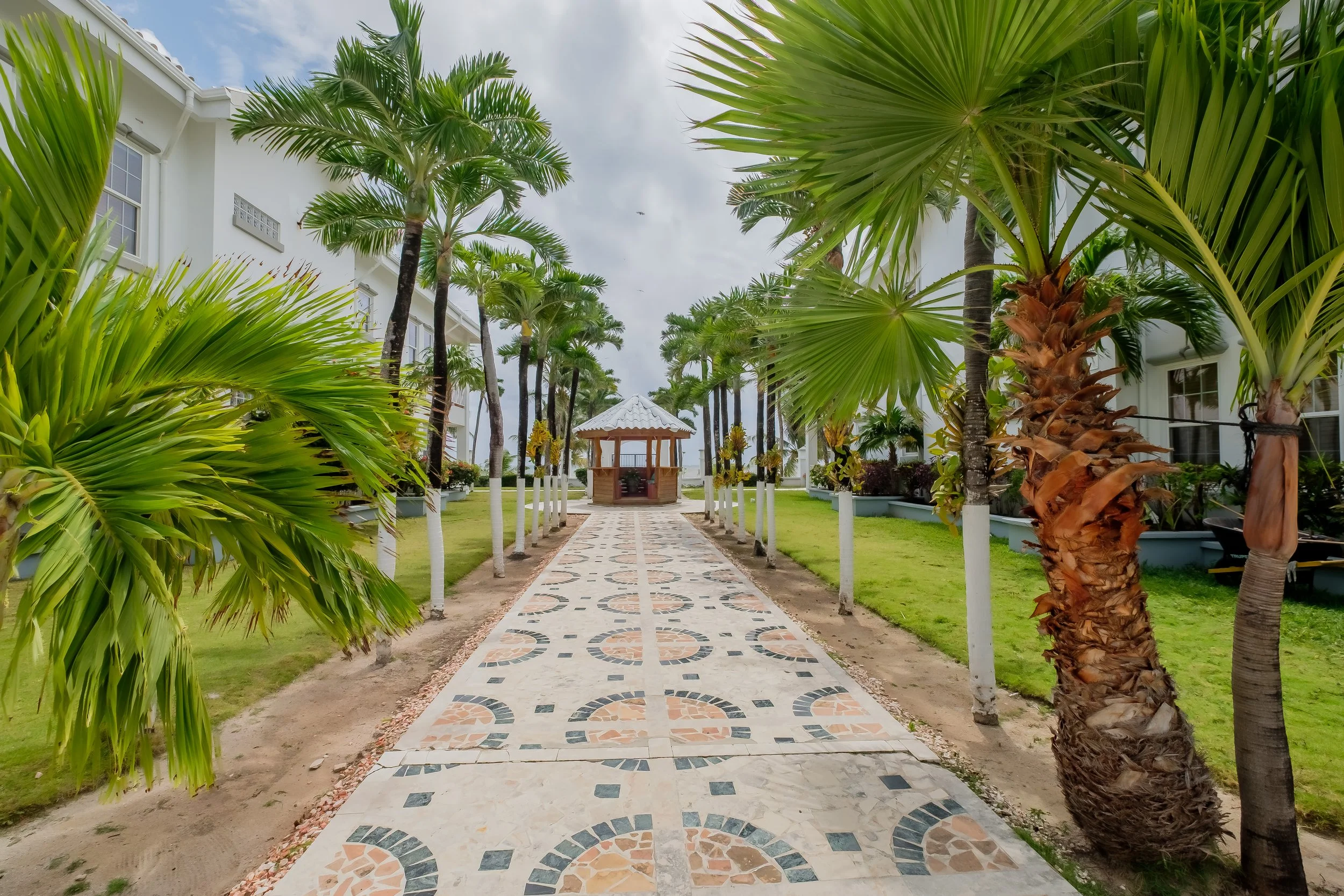 Grand Colony - Unit 1 - March_2026 - LIGH4568-HDR.jpg