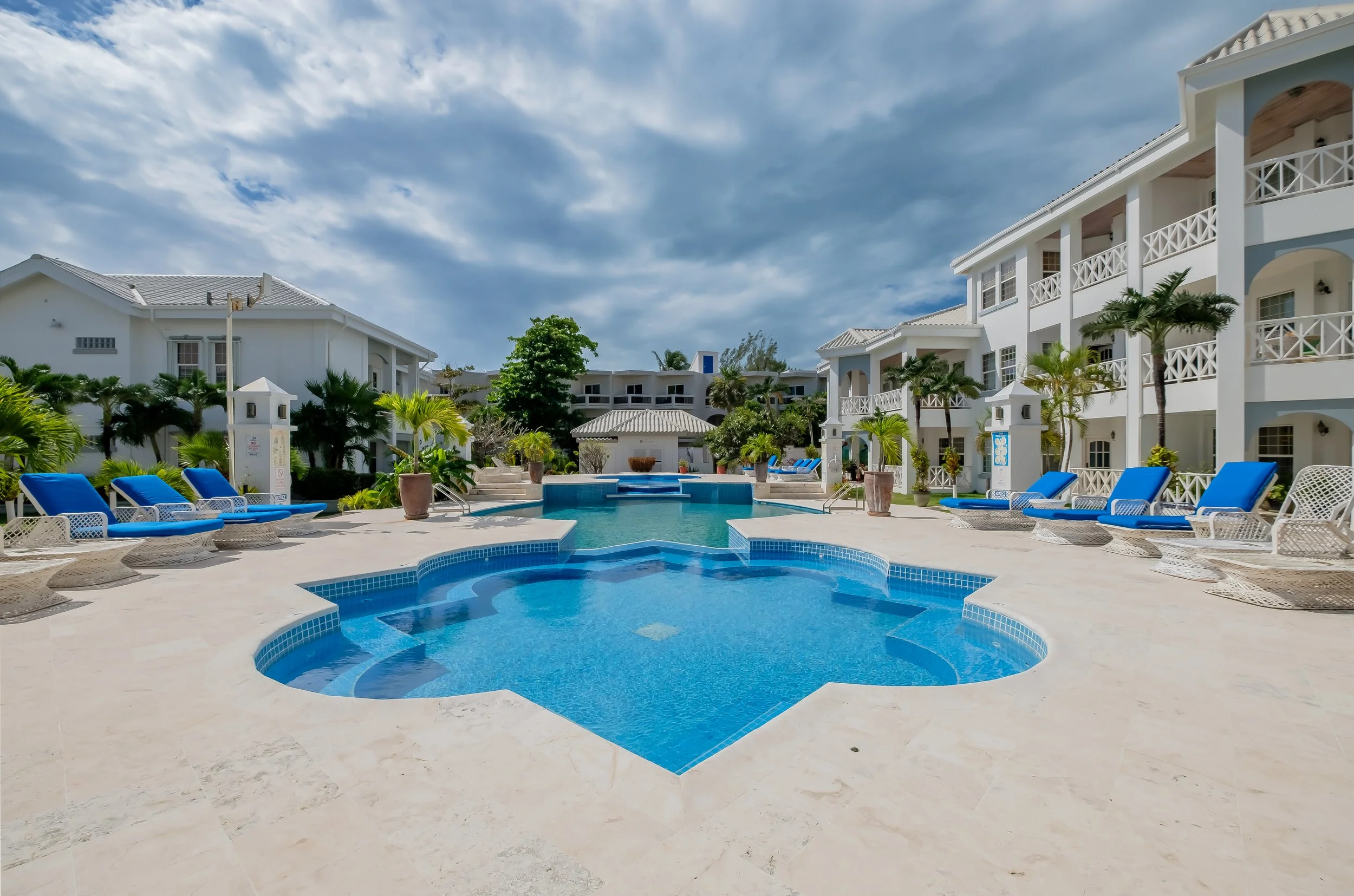 Grand Colony - Unit 1 - March_2026 - LIGH3246-HDR.jpg